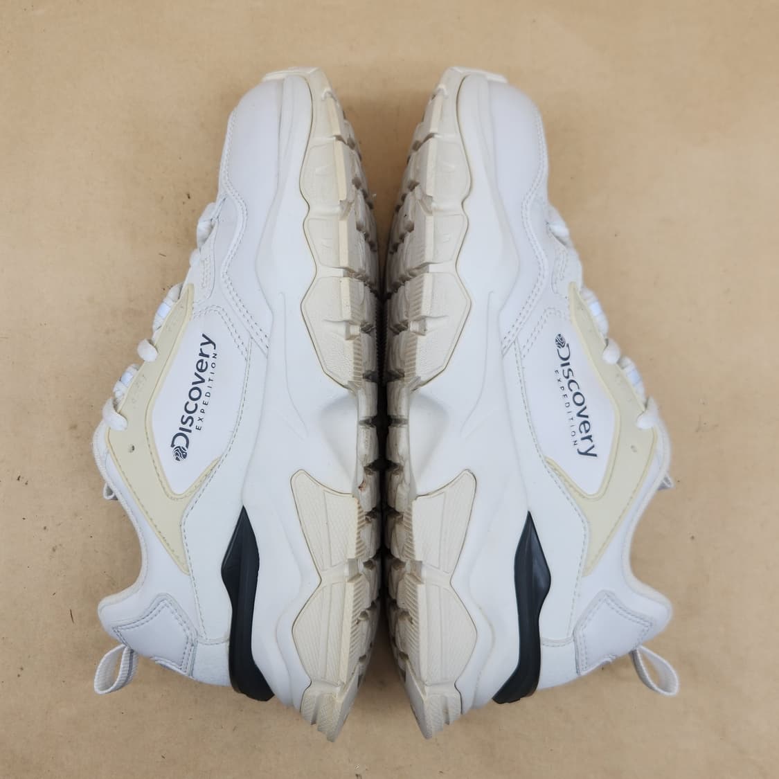 디스커버리 익스페디션 버킷디워커V2 운동화 250 상품이미지5