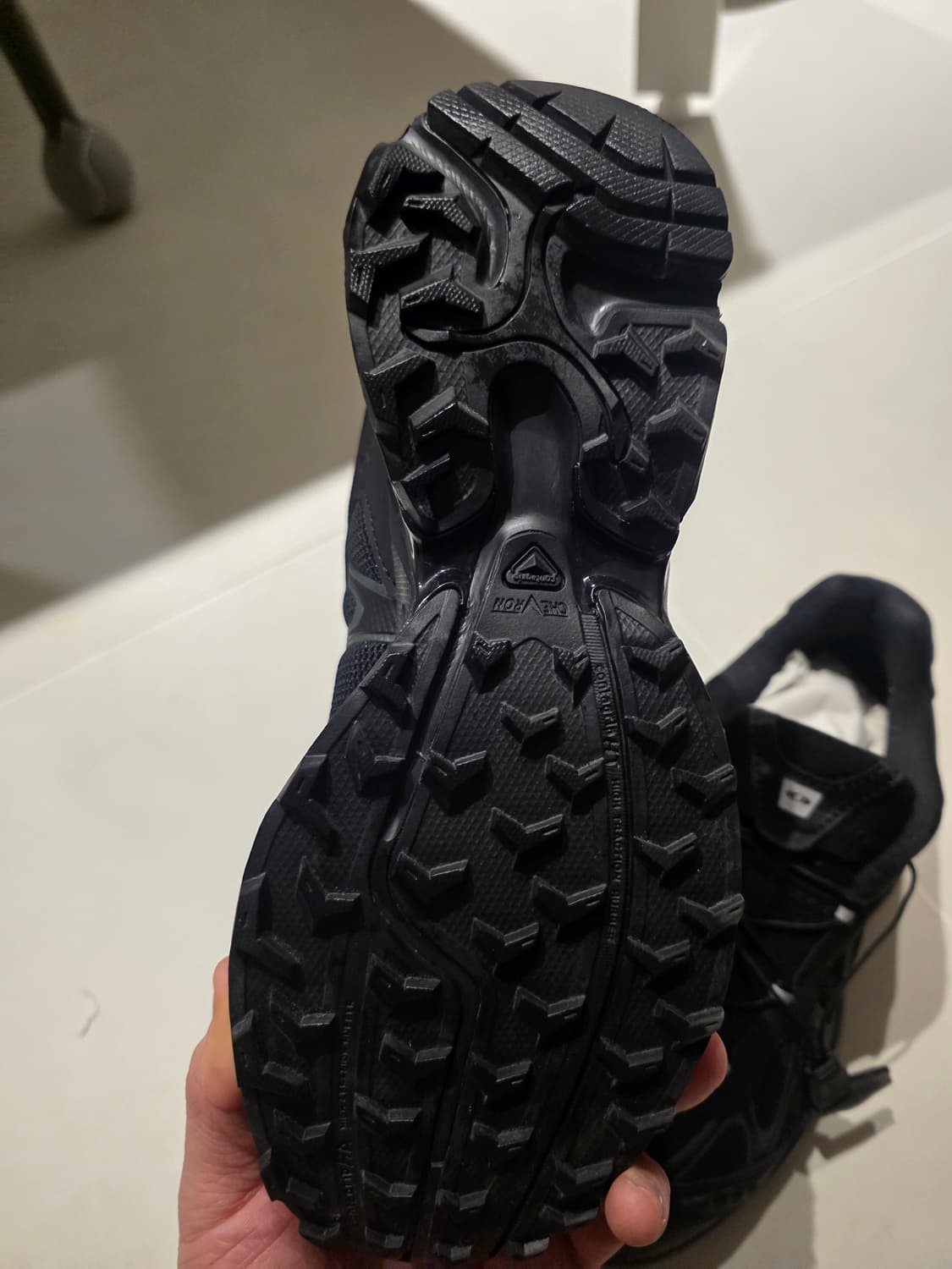 살로몬 위스퍼 240 판매합니다 상품이미지8