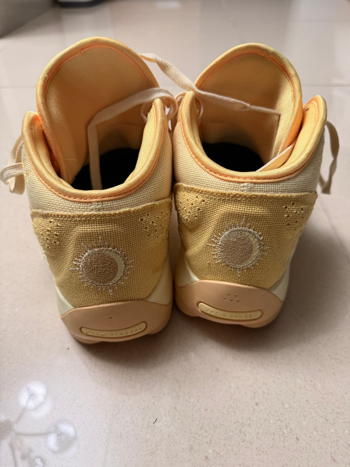 조던 자이언2 풀 문 PF 농구화 상품이미지2