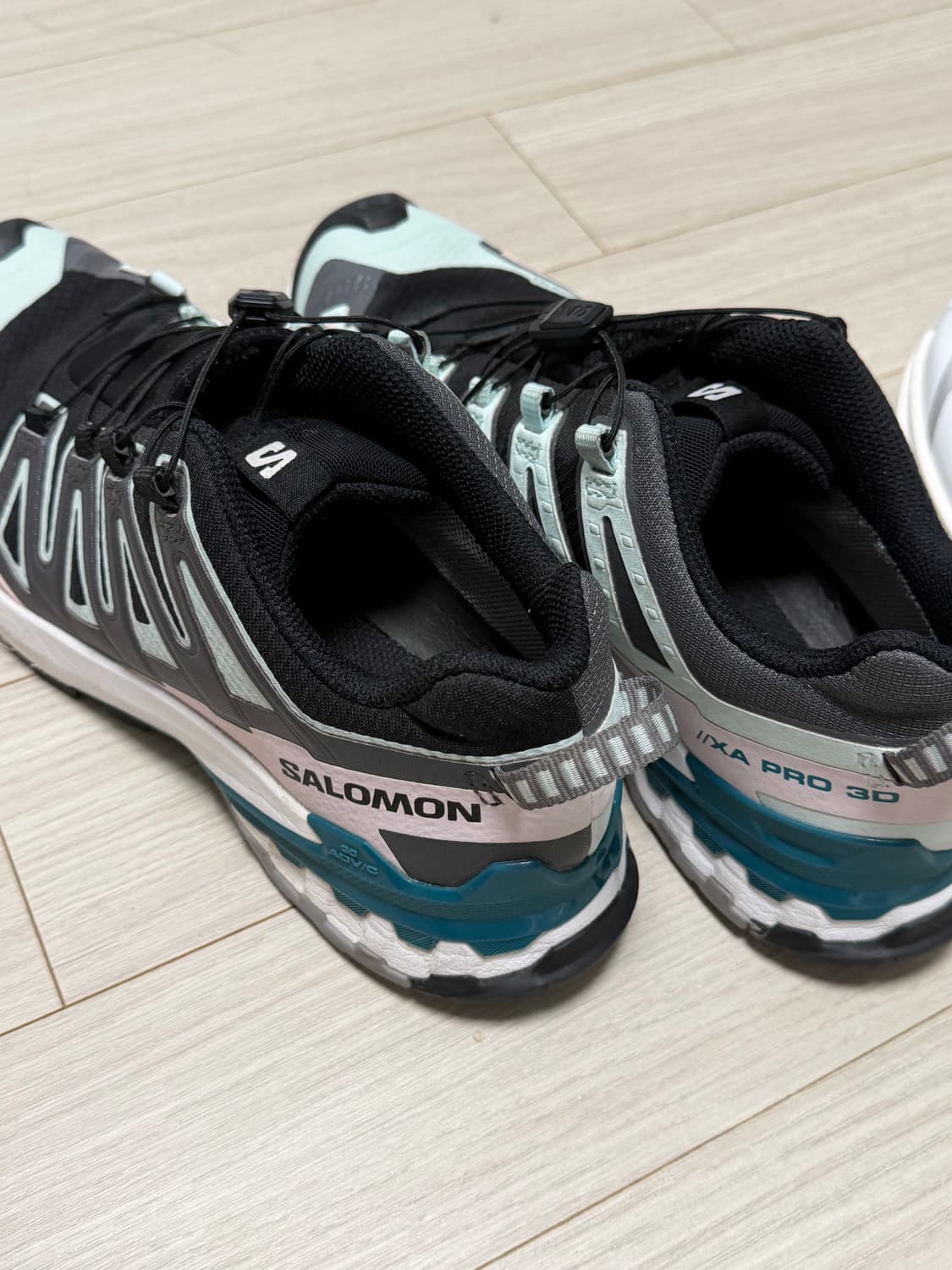 살로몬 XA Pro 3D 상품이미지1