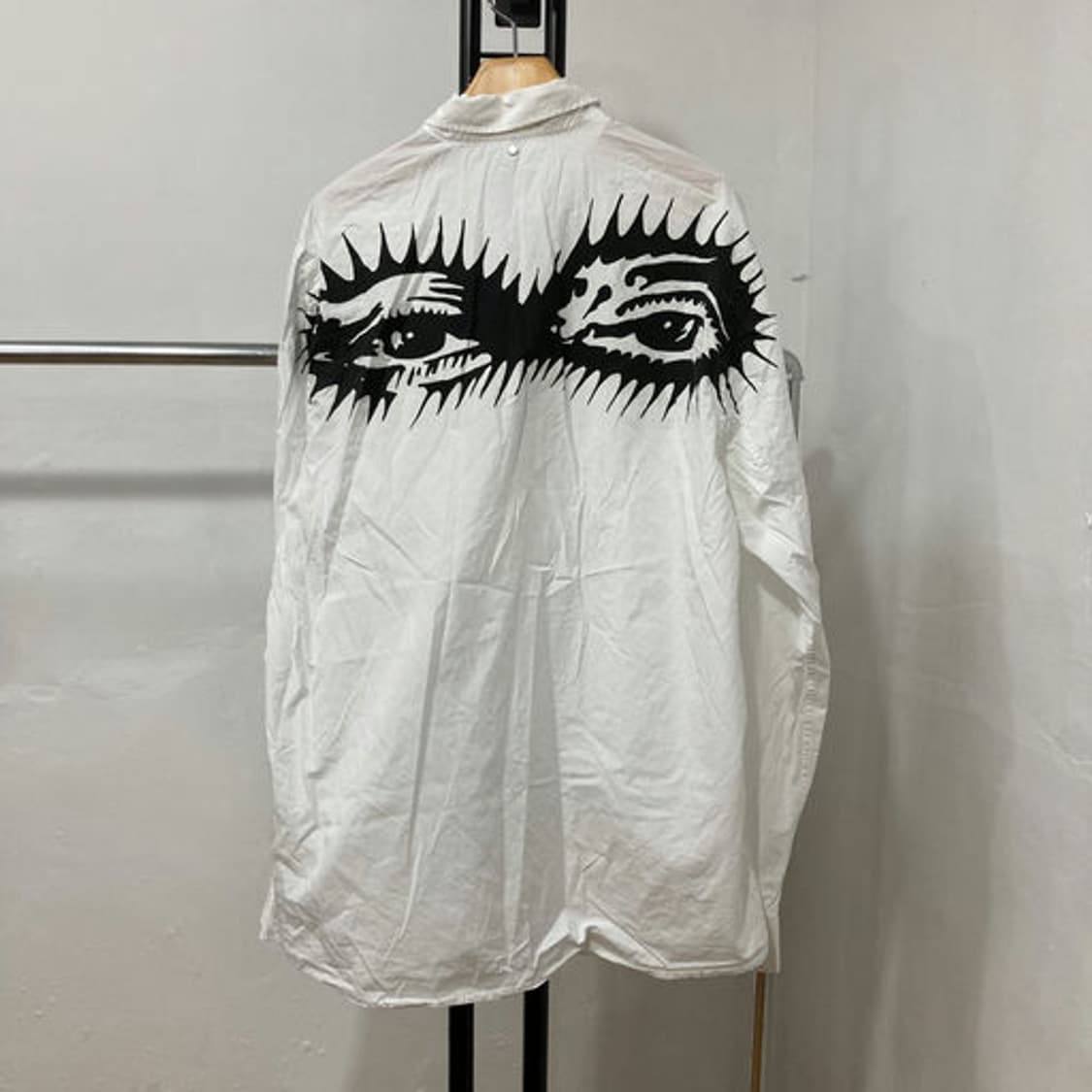 XL / OAMC 백 프린팅 화이트 셔츠 상품이미지2
