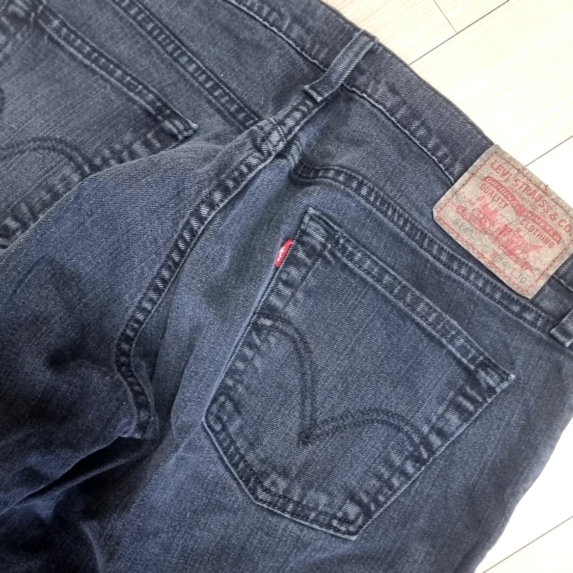 리바이스514 슬림 스트레이트 데님 블랙진(34) 상품이미지4