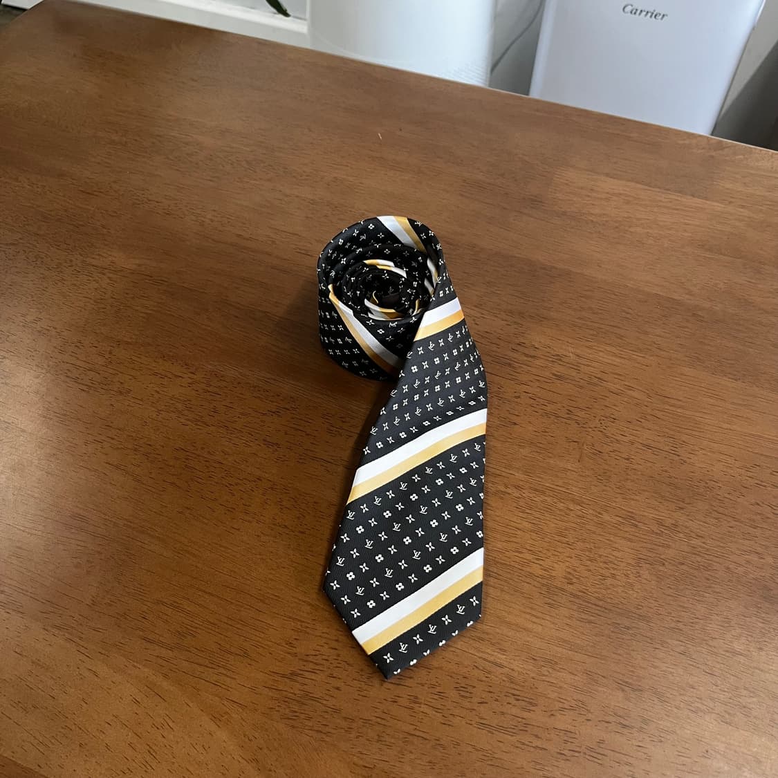 루이비통 실크 넥타이  상품이미지1