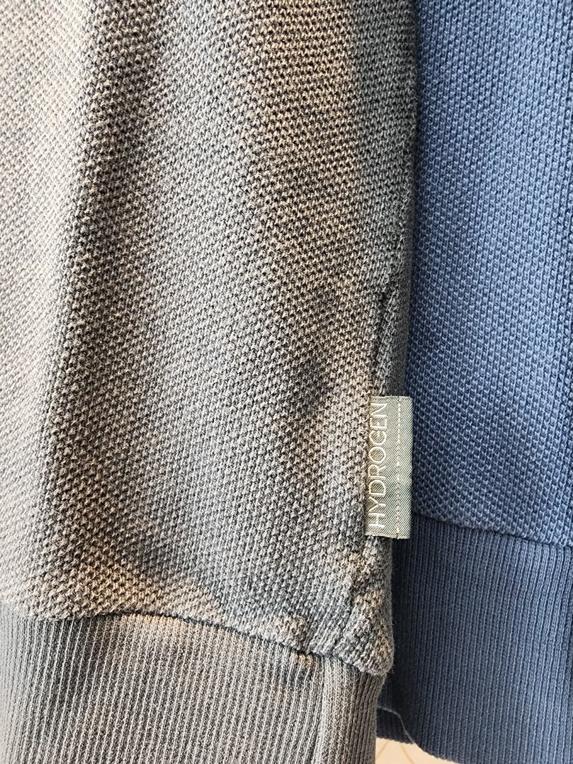 Hydrogen Itary. V넥 맨투맨(새상품) 상품이미지3