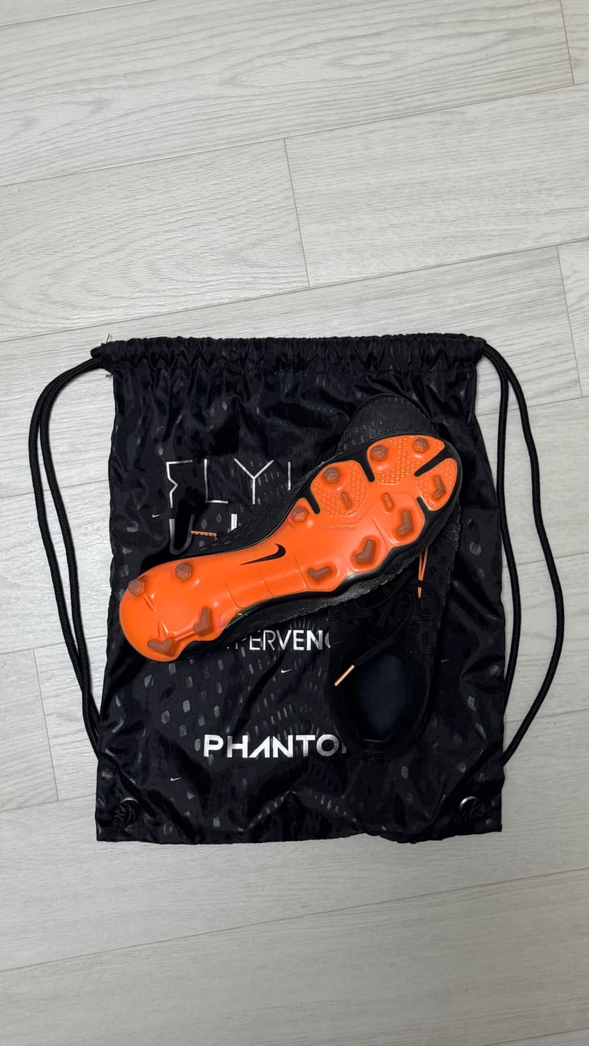 나이키 팬텀 울트라 베놈 FG [블랙/브라이트 시트러스] 상품이미지2