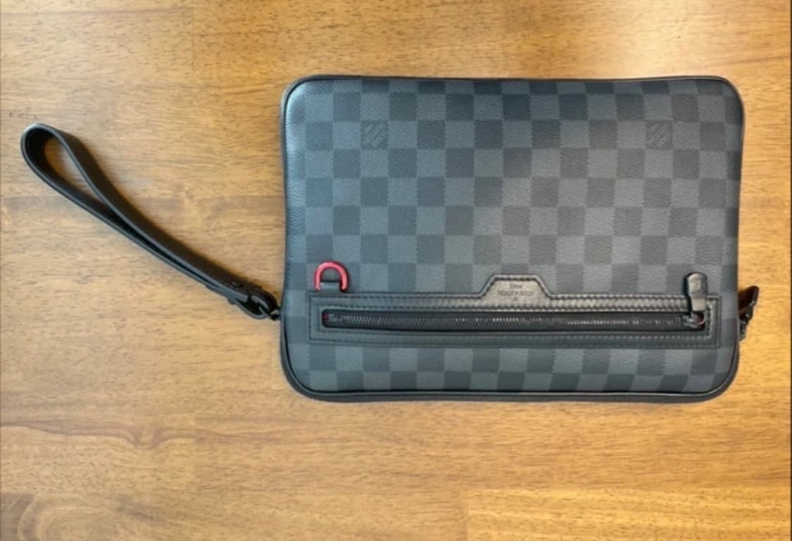 LOUIS VUITTON 루이비통 유틸리티 셔플 클러치 N60324 상품이미지8