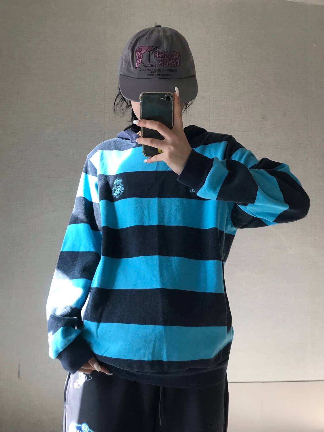 아디다스 레알마드리드 스트라이프 후드티 상품이미지4