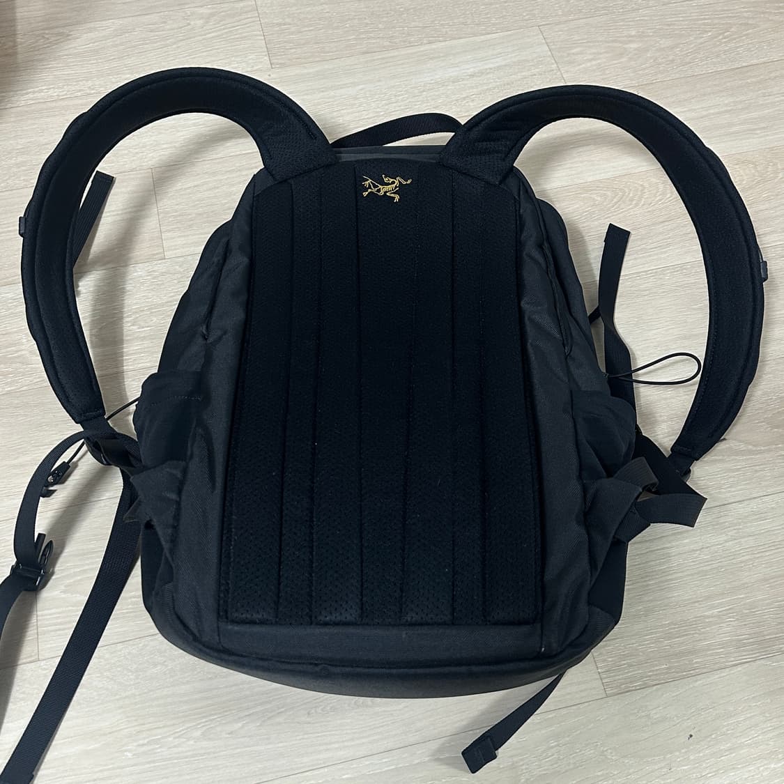 아크테릭스 맨티스 26 블랙 백팩 가방 상품이미지3