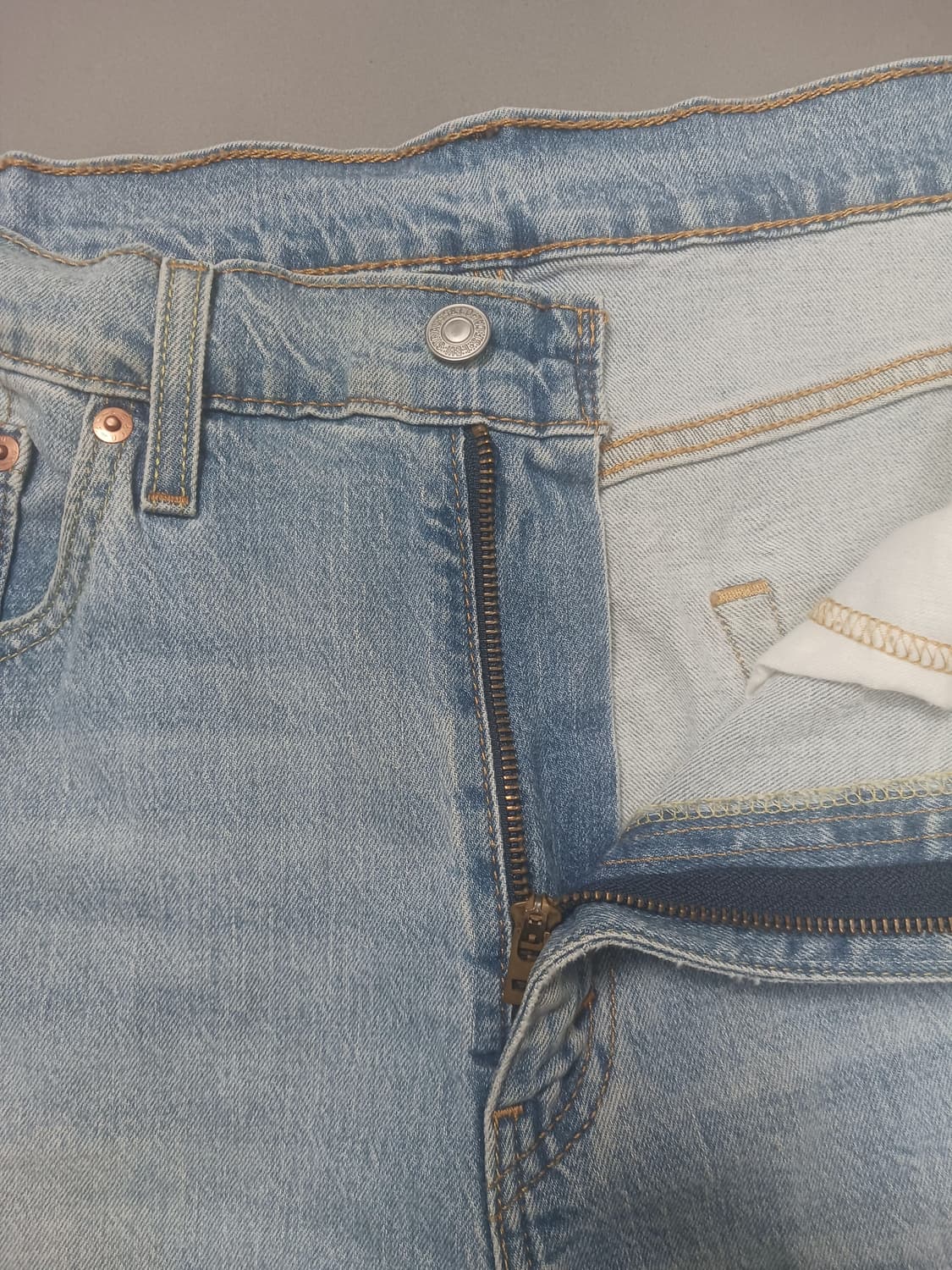 [36] 리바이스 502 연청 레귤러 테이퍼드진 청바지 상품이미지6