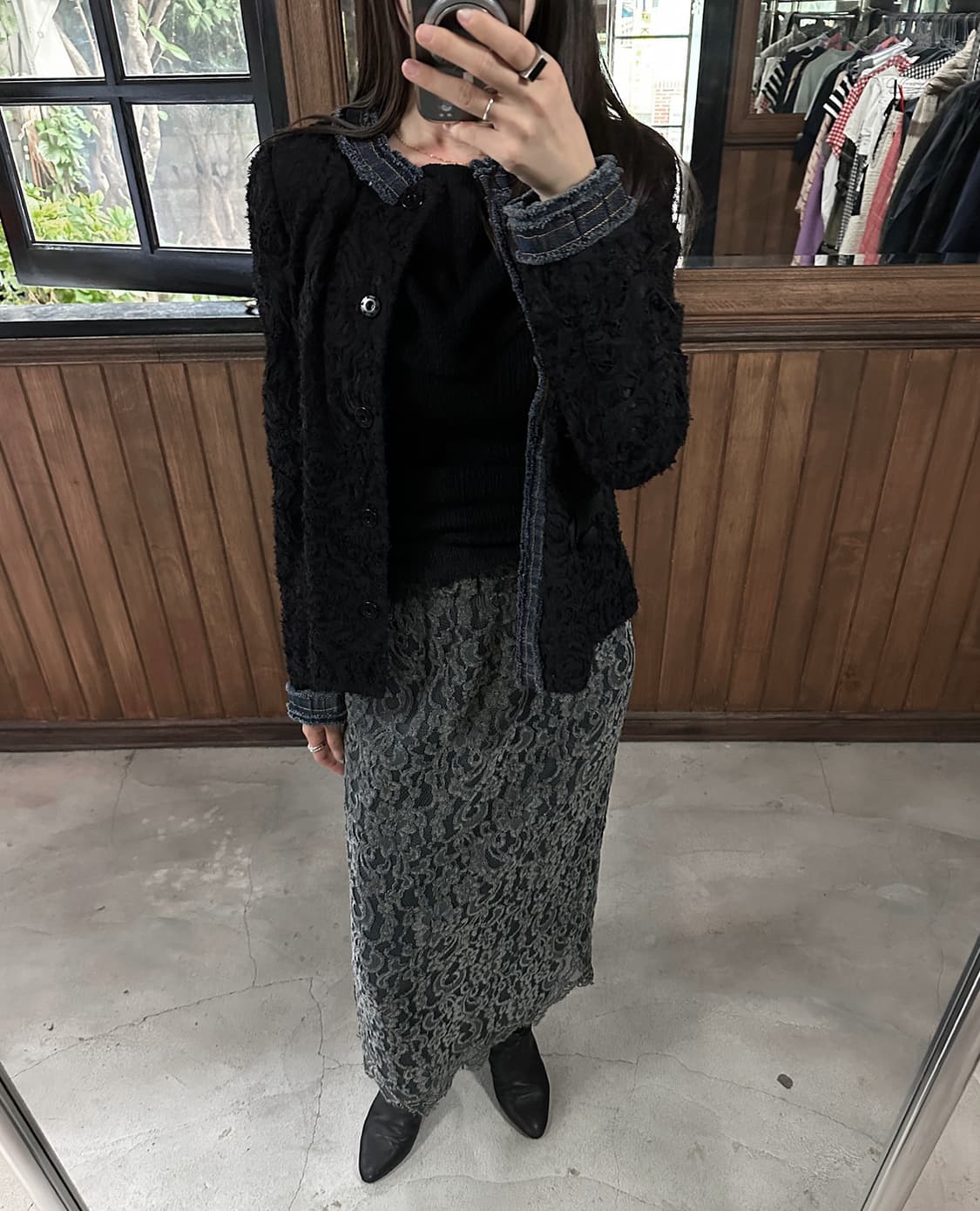 LIESSE charcoal floral lace skirt 상품이미지5