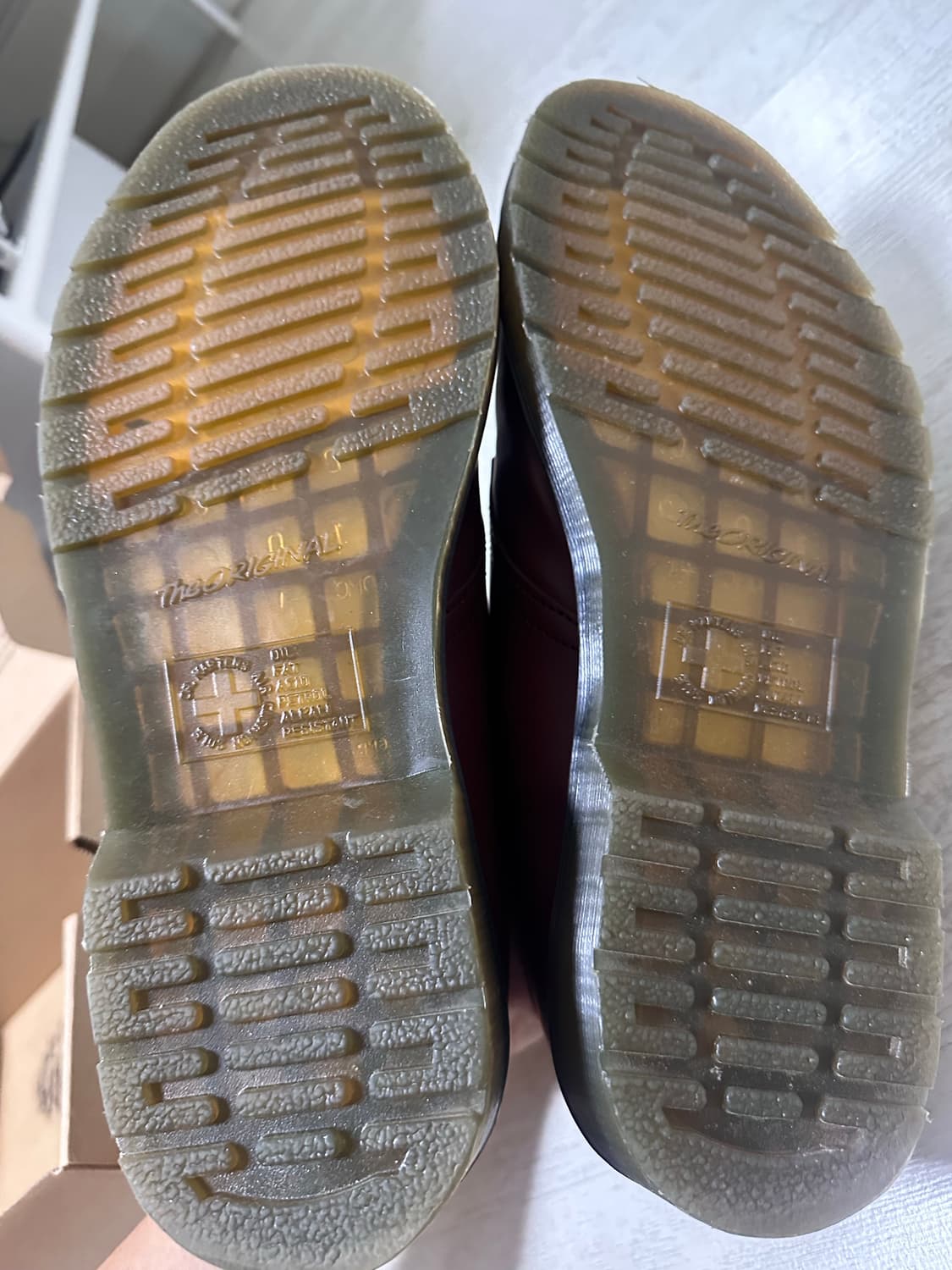 닥터마틴 1461 스무스 체리레드 uk10 새상품급 상품이미지6