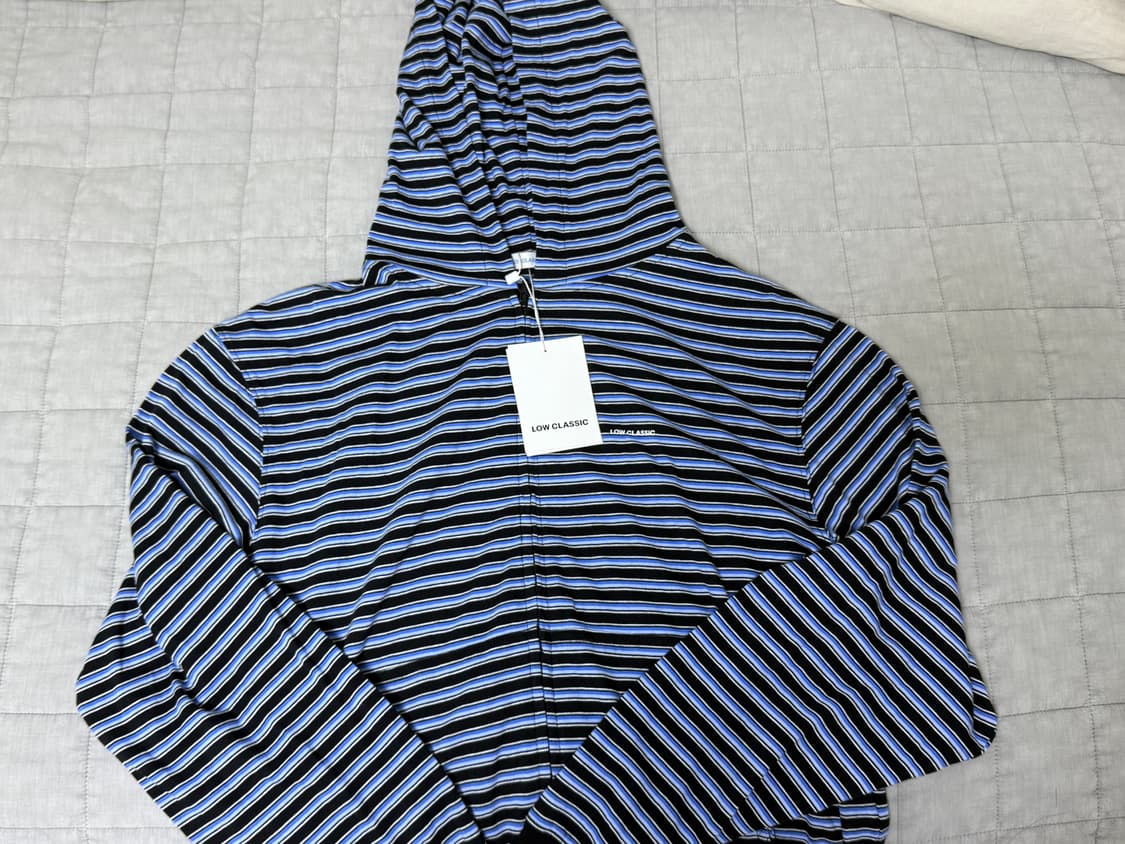 로우클래식 STRIPED ZIP-UP(택달림 상품이미지1