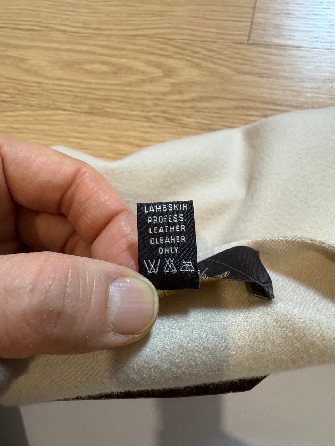 로로피아나 캐시미어 케이프 상품이미지9