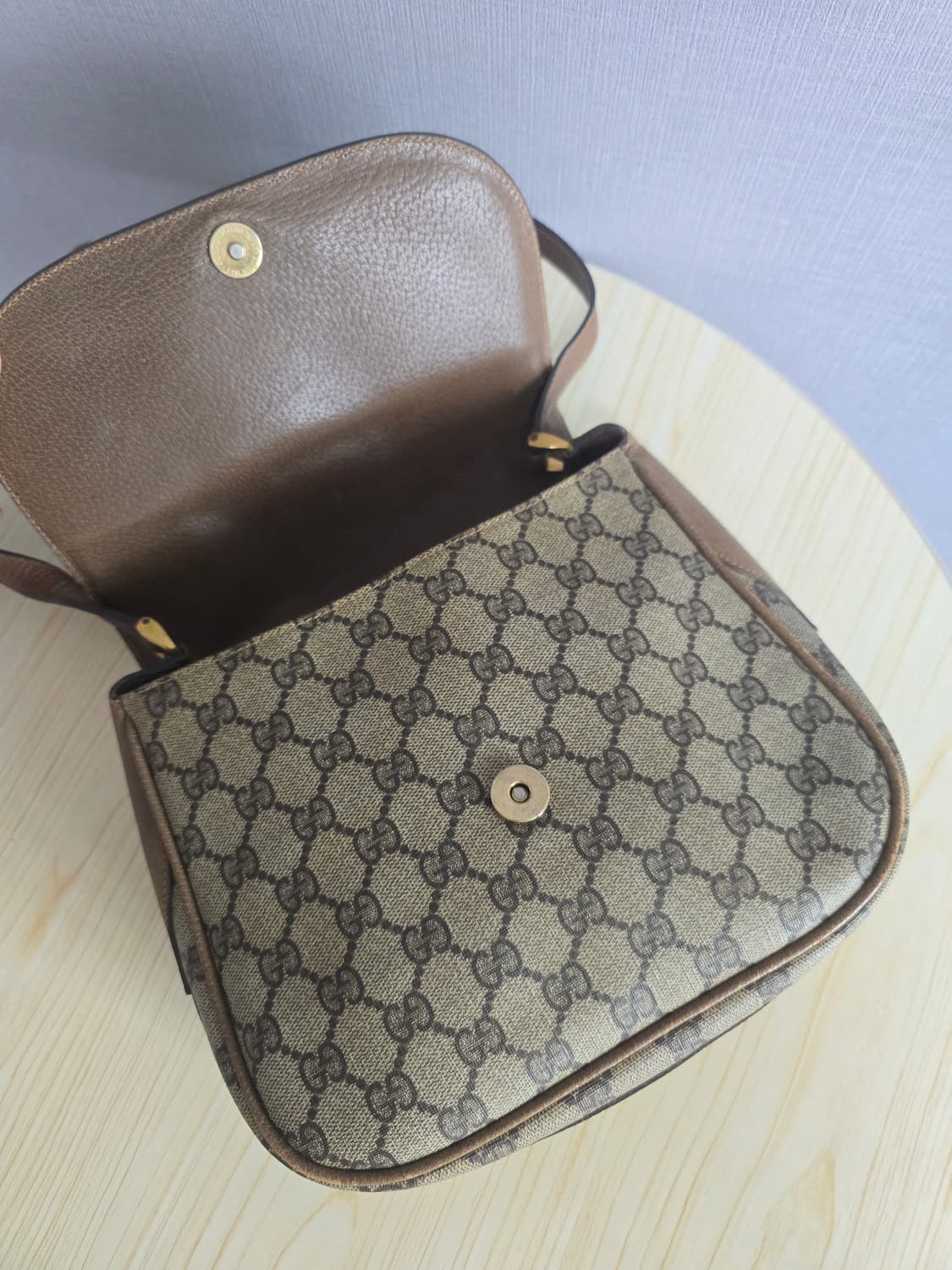 Gucci 구찌 모노그램 빈티지 숄더백 브라운  상품이미지3