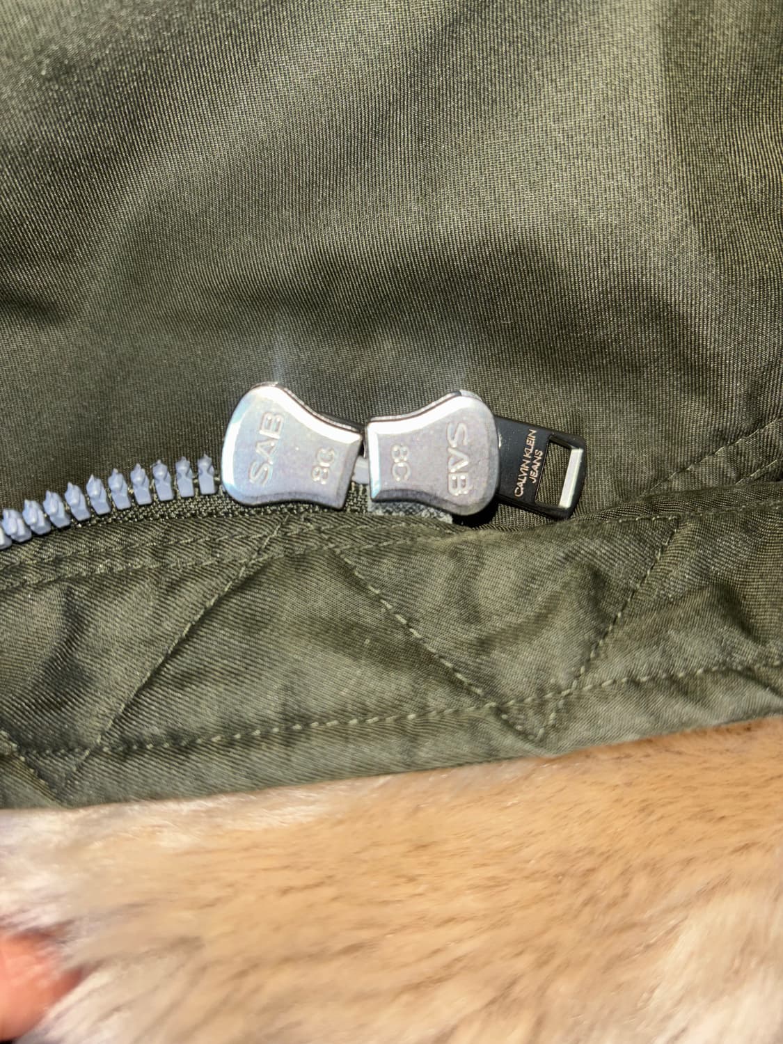 캘빈클라인 진스 피쉬테일 퍼 야상 파카 상품이미지4