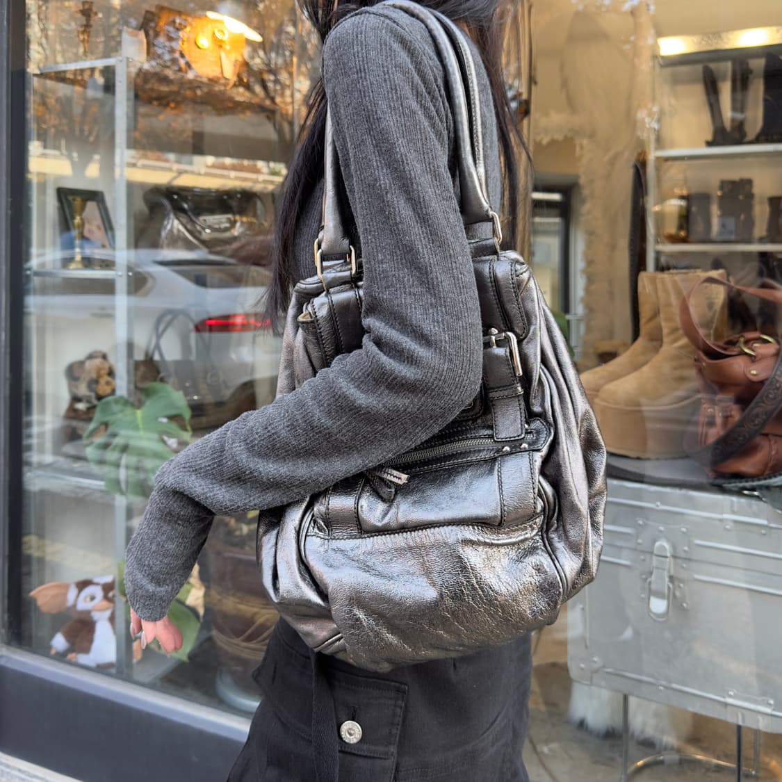 00s 돌체앤가바나 실버 가죽 가방 상품이미지7