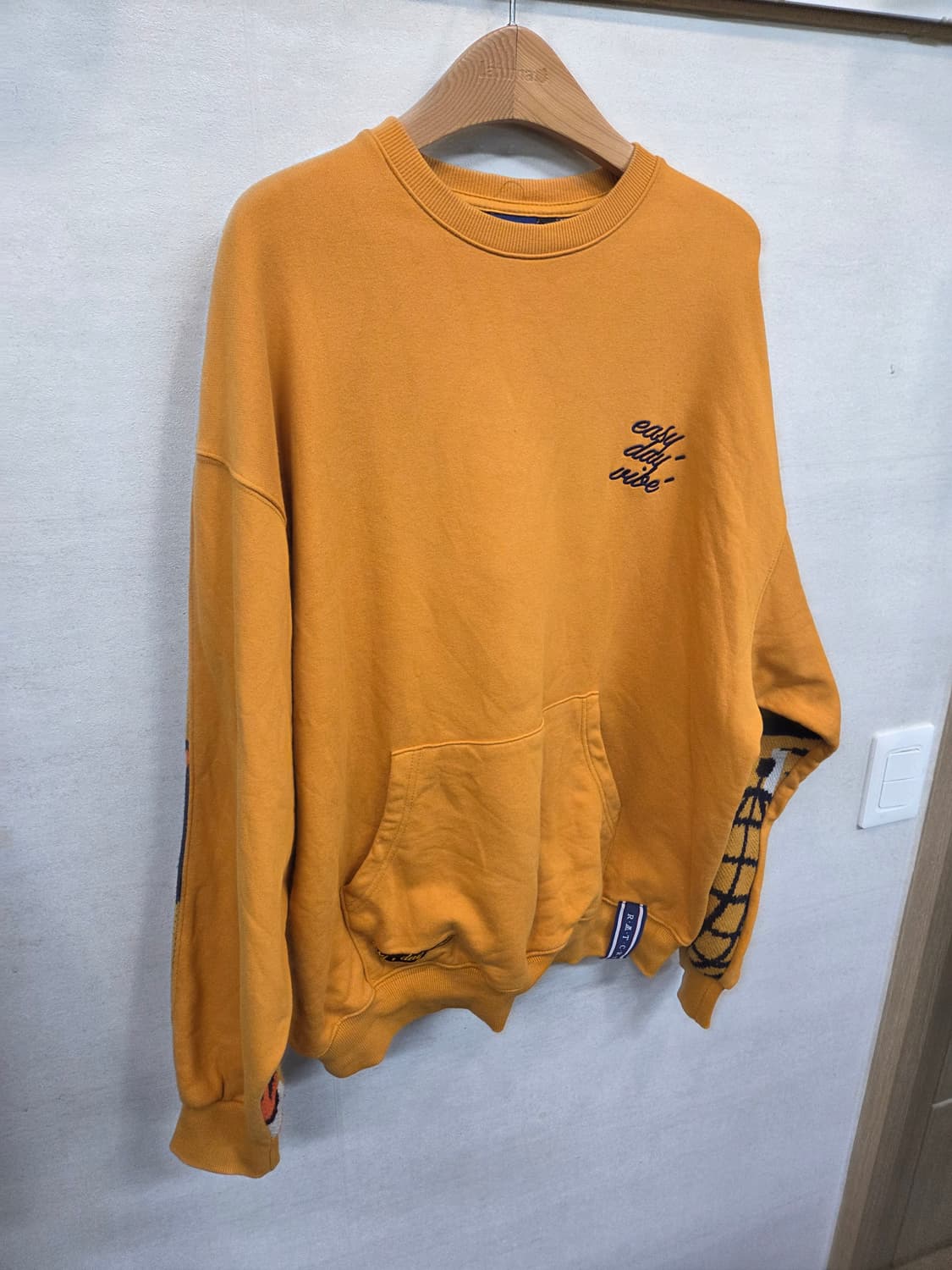 로맨틱크라운 니트 맨투맨 L 상품이미지5