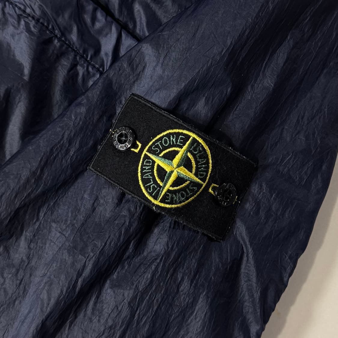 [백화점판/당일출고]스톤아일랜드 루시드 바람막이 상품이미지3