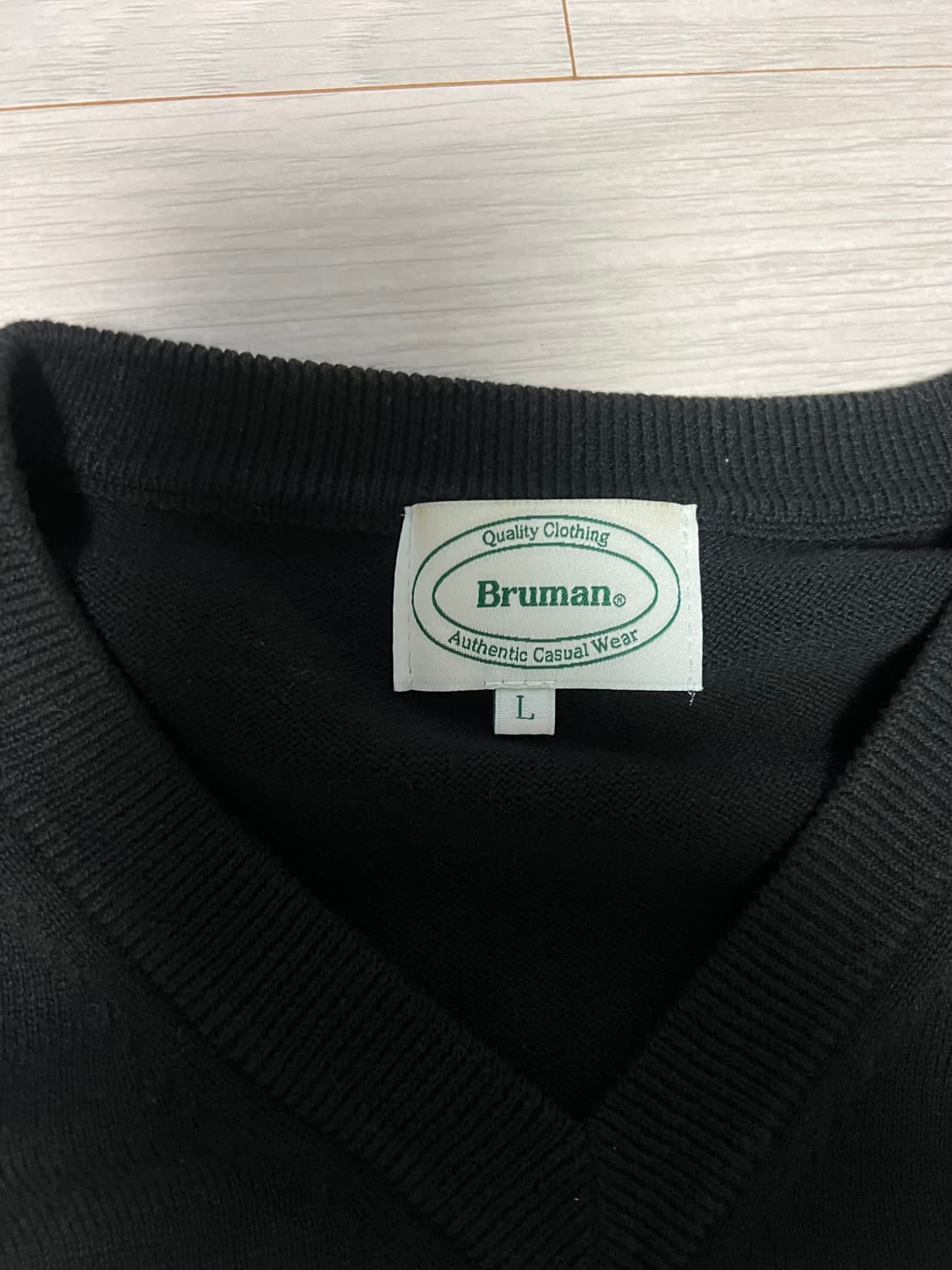 브루먼 브이넥 코튼 니트 블랙 L사이즈 상품이미지2
