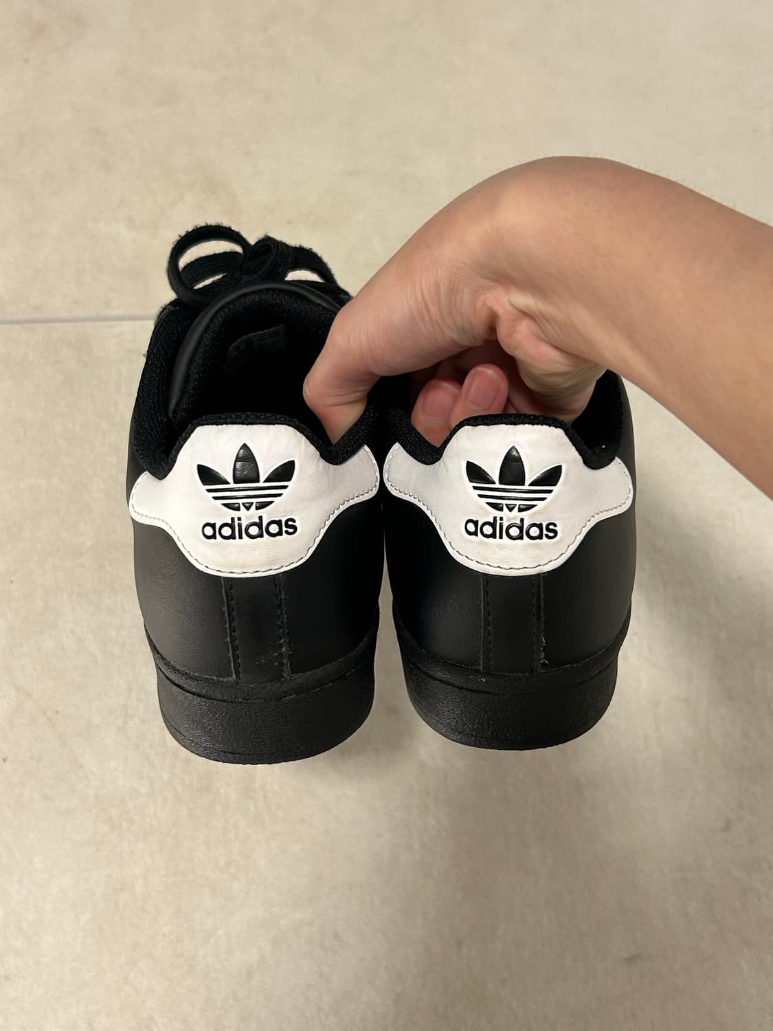 아디다스 슈퍼스타 240 상품이미지7