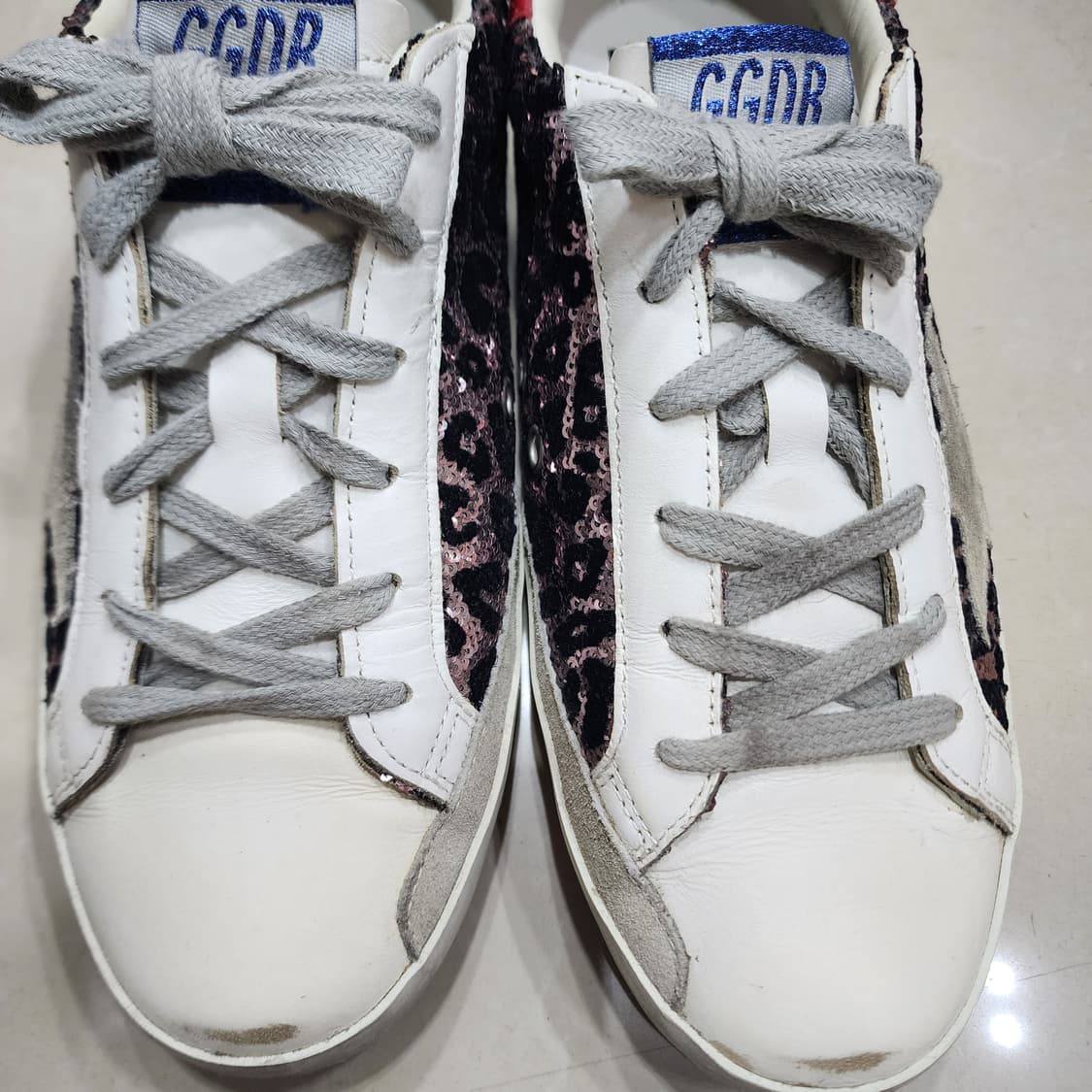 골든구스 스팽글 슈퍼스타 레오파드 스니커즈 37 상품이미지2