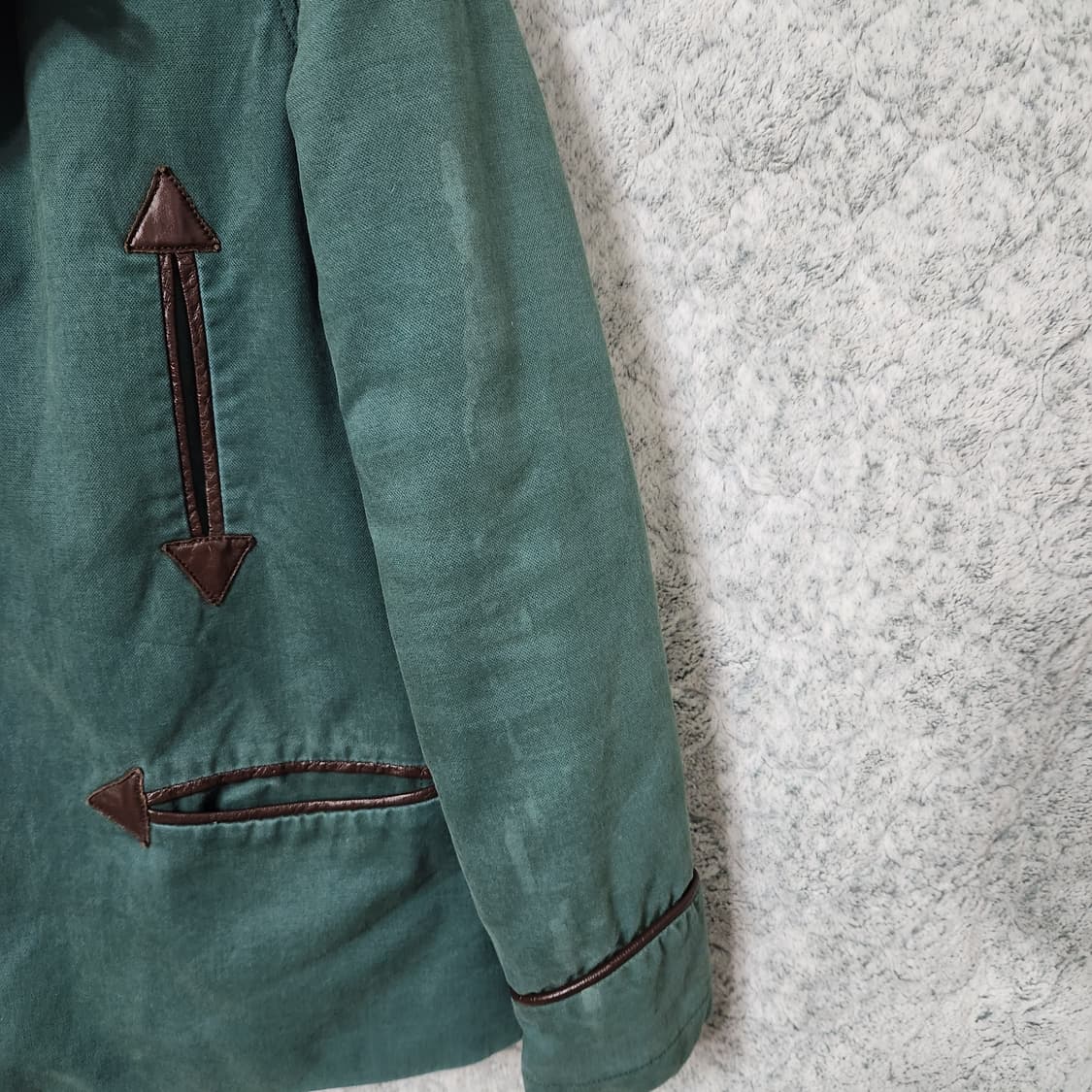 H559 [XS] APC 아페쎄 빈티지 퍼 자켓 상품이미지2