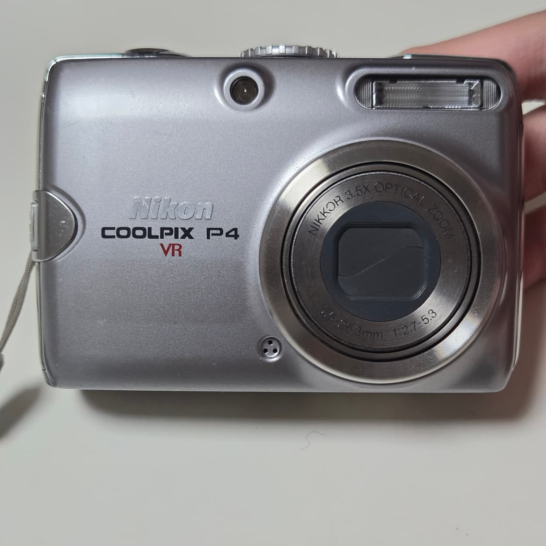 니콘 쿨픽스 P4  디지털 카메라 상품이미지1