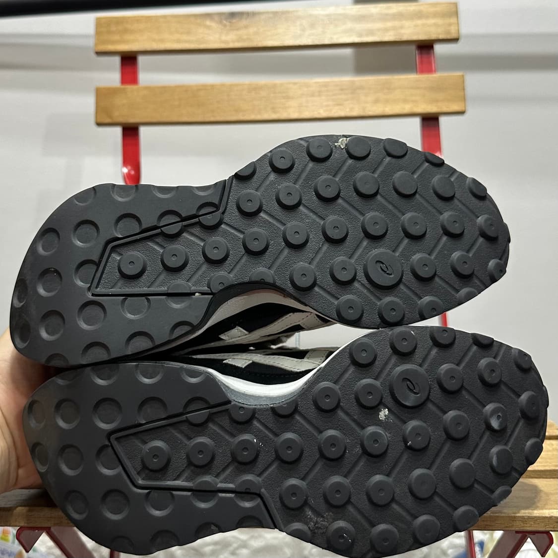 245) 아식스 운동화 여성 여자 신발 조거 X81 블랙 화이트 상품이미지6