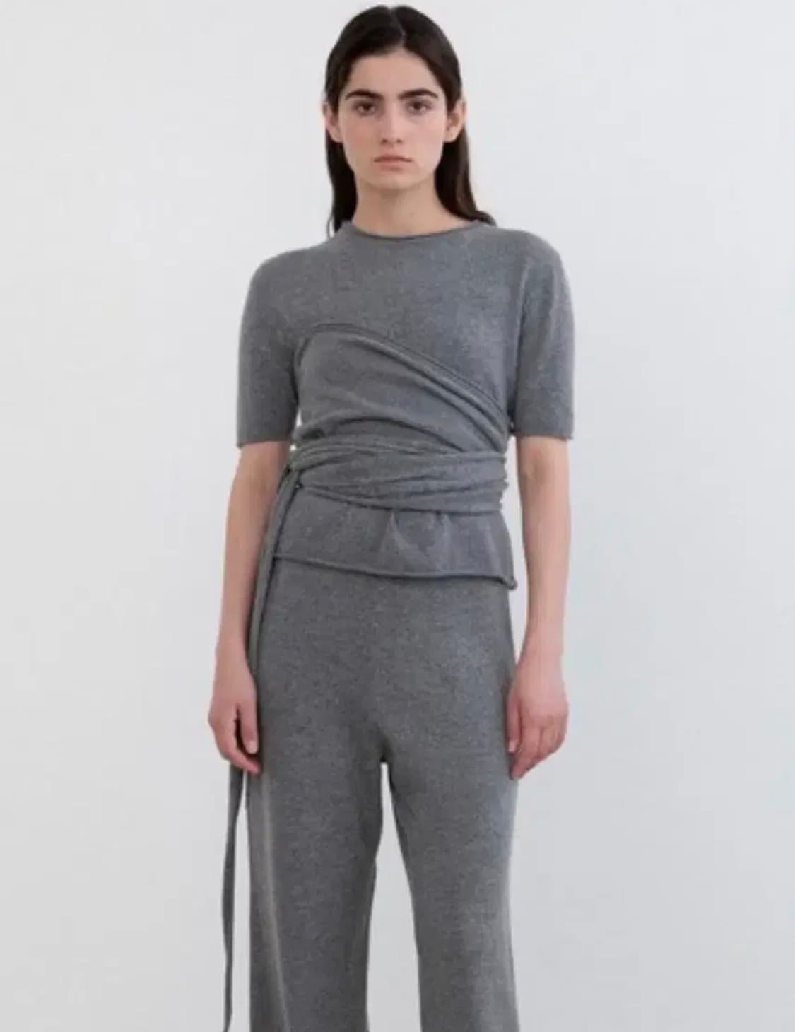 Le17캐시미어블랜디드 튜브탑 새상품 그레이 상품이미지2