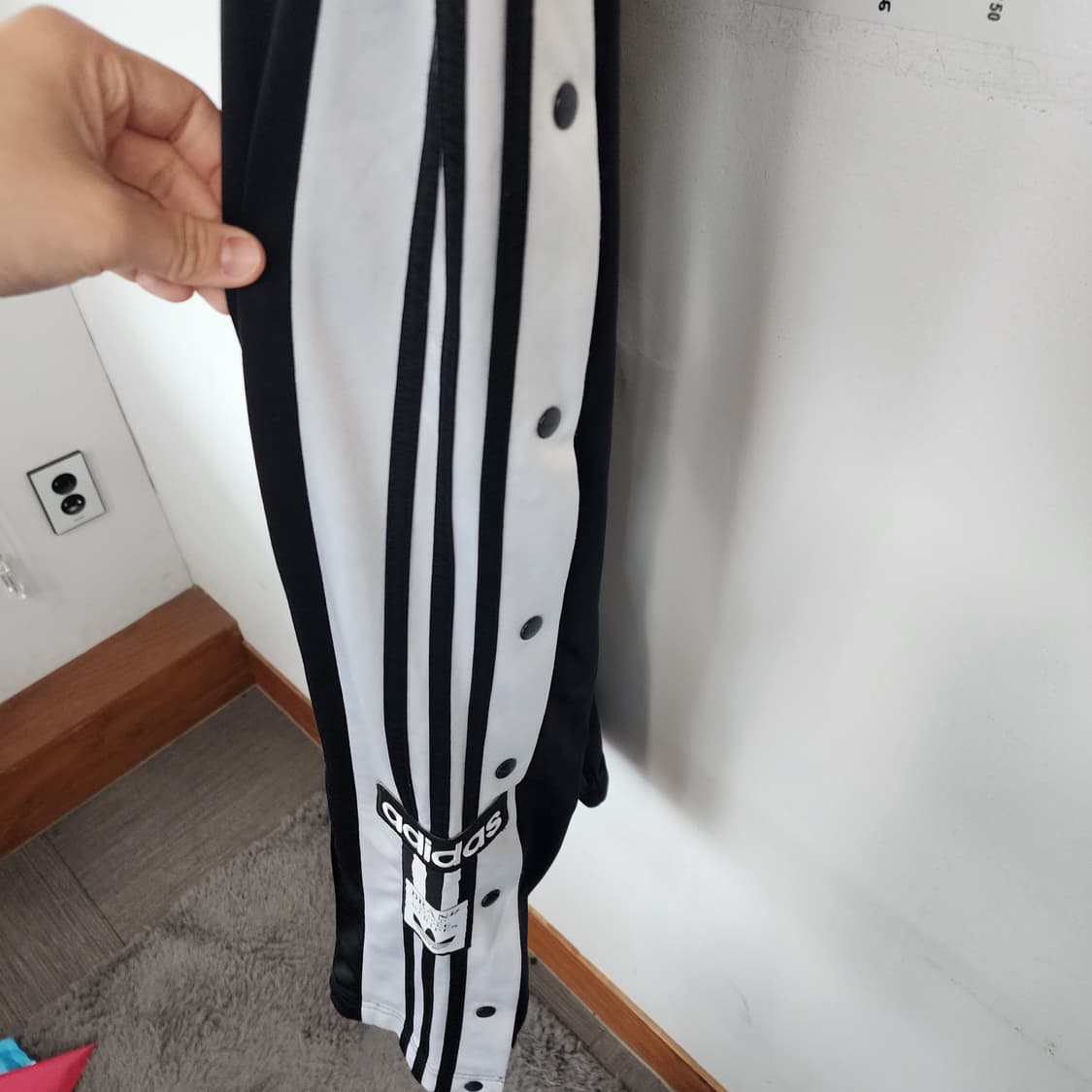 아디다스 삼선 트레이닝 바지 블랙 상품이미지3