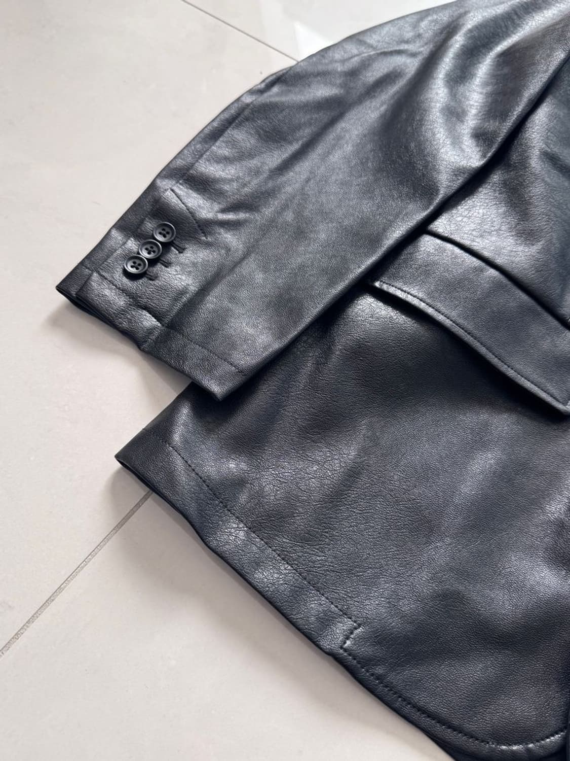 FAKE LEATHER JACKET 페이크 레더 자켓 상품이미지5