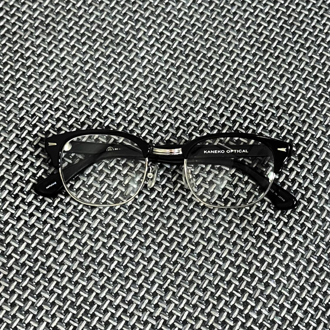 카네코옵티컬 X 뷰티앤유스 안경 상품이미지1