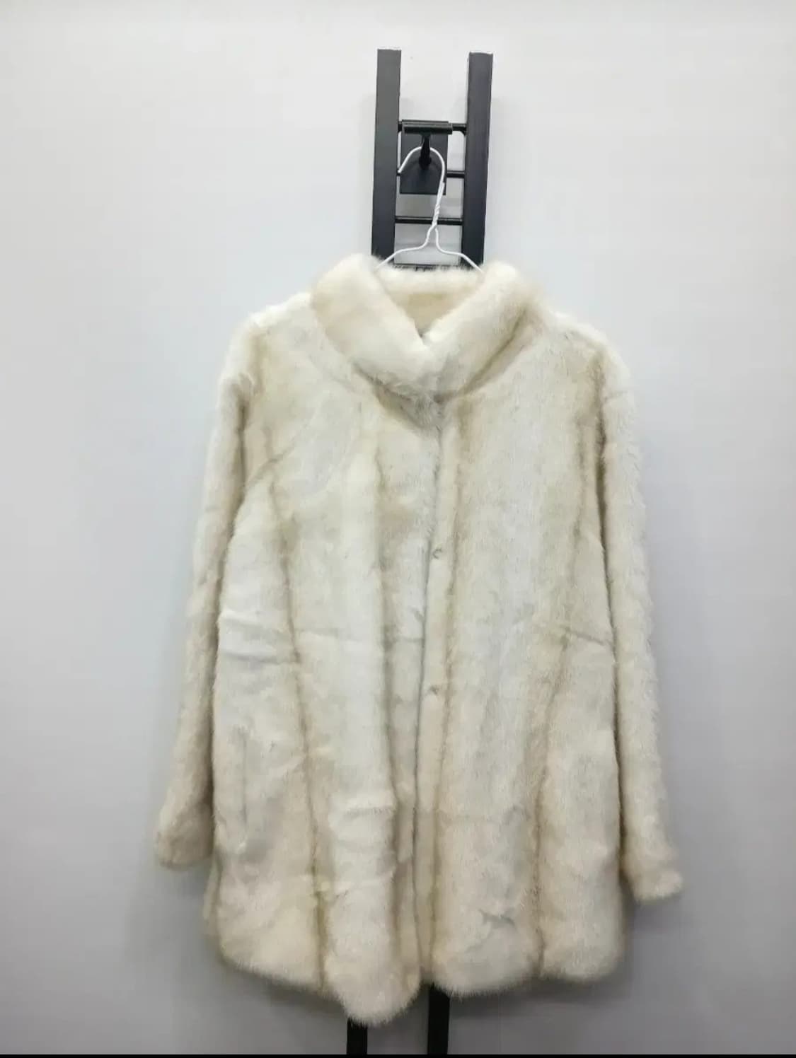 베니토 밍크 페이크퍼  하프코트 66 상품이미지2