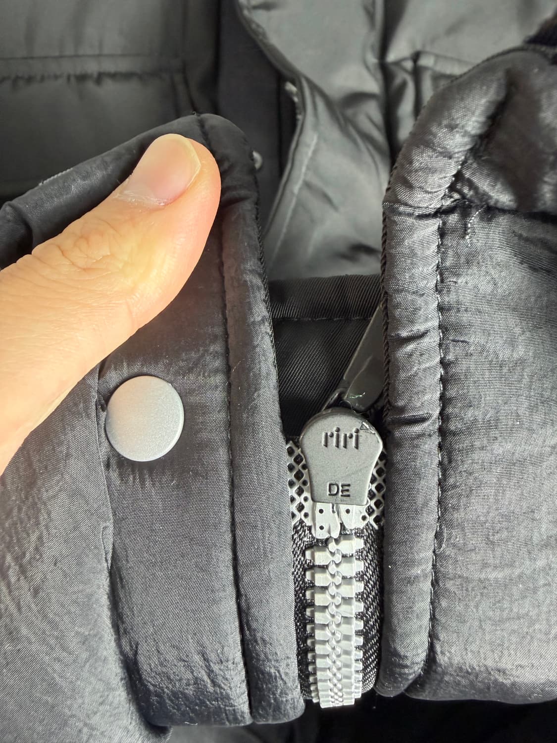 아워레가시 아워레가시패딩 아워레가시빠삐용 패딩조끼 패딩베스트 상품이미지3