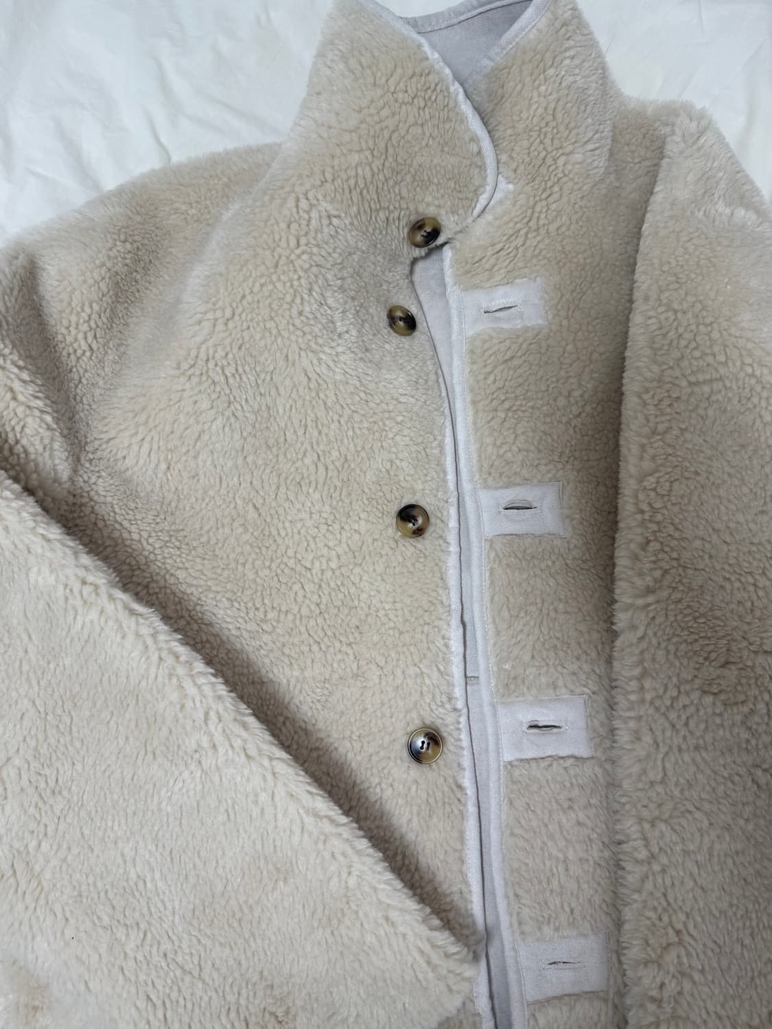 모노하 리버서블 시어링 코트 아이보리 상품이미지2