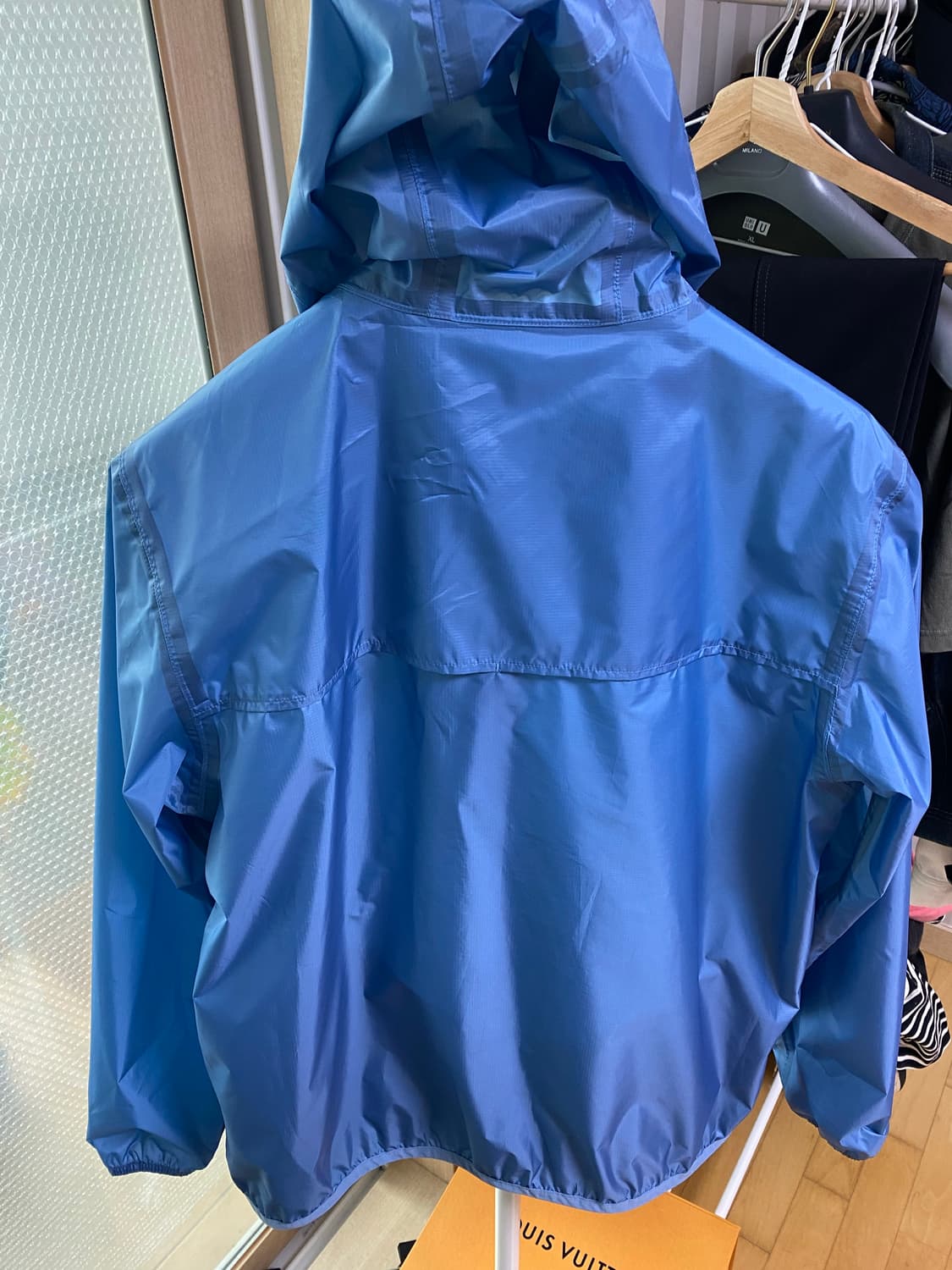 메종키츠네 K-WAY 콜라보 바람막이 상품이미지3