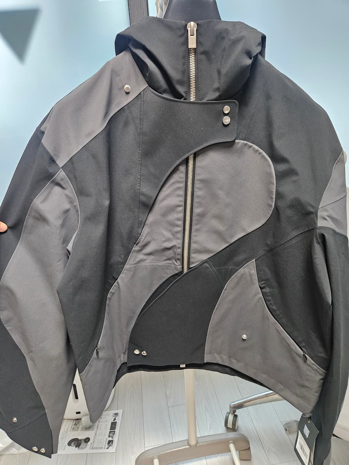 엘리엇에밀 테크니컬 자켓 M 세재품 상품이미지1