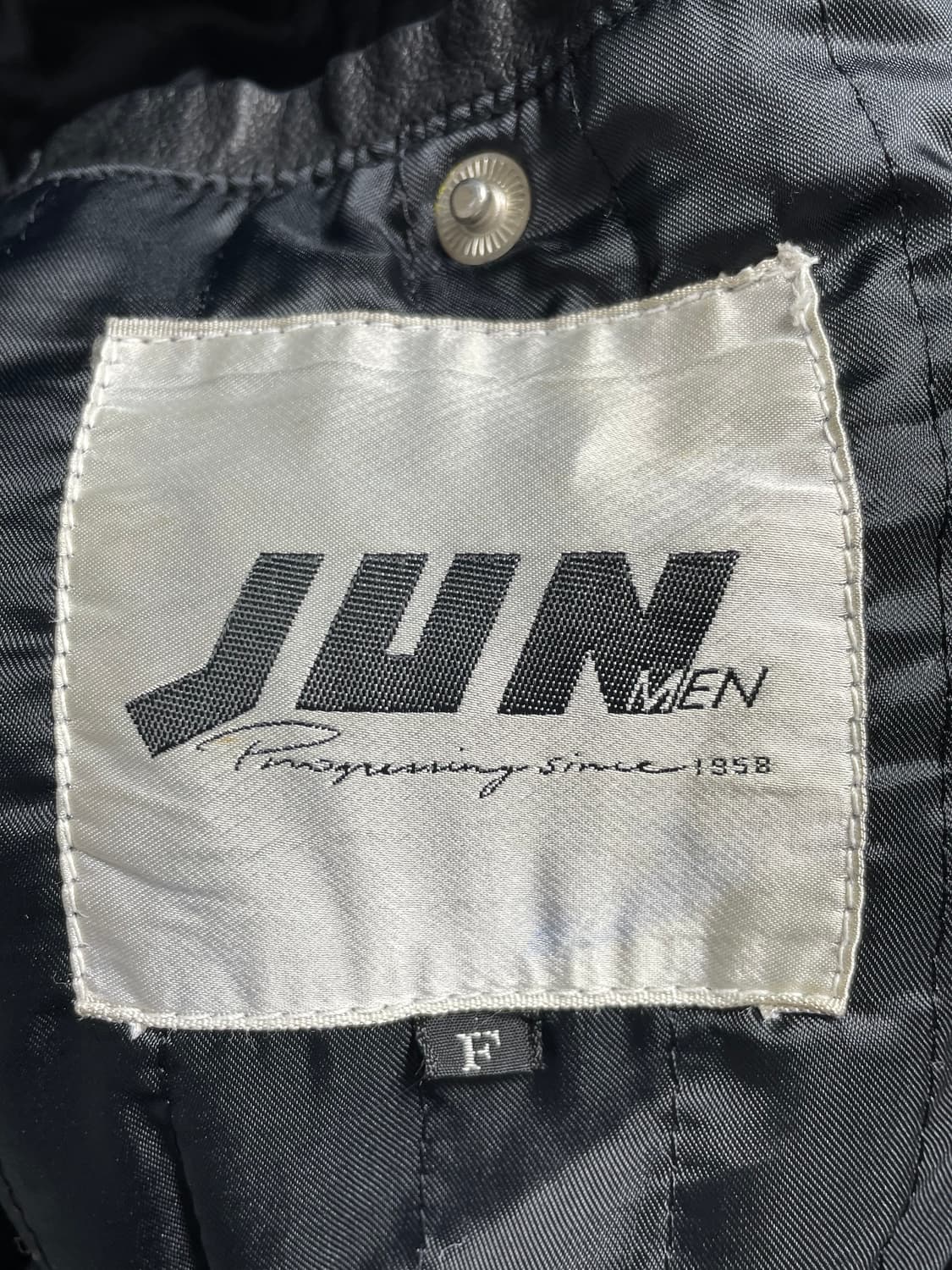 JUN MEN  준멘 백 자수 스웨이드 블루종 자켓 상품이미지2