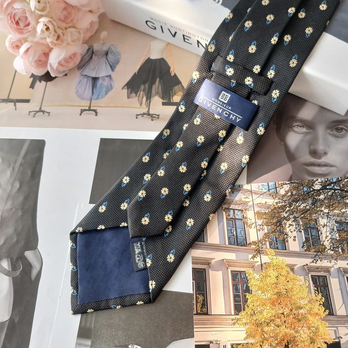 지방시 실크 블랙 플라워 자카드 넥타이 9.6cm A등급 A18890
 상품이미지4