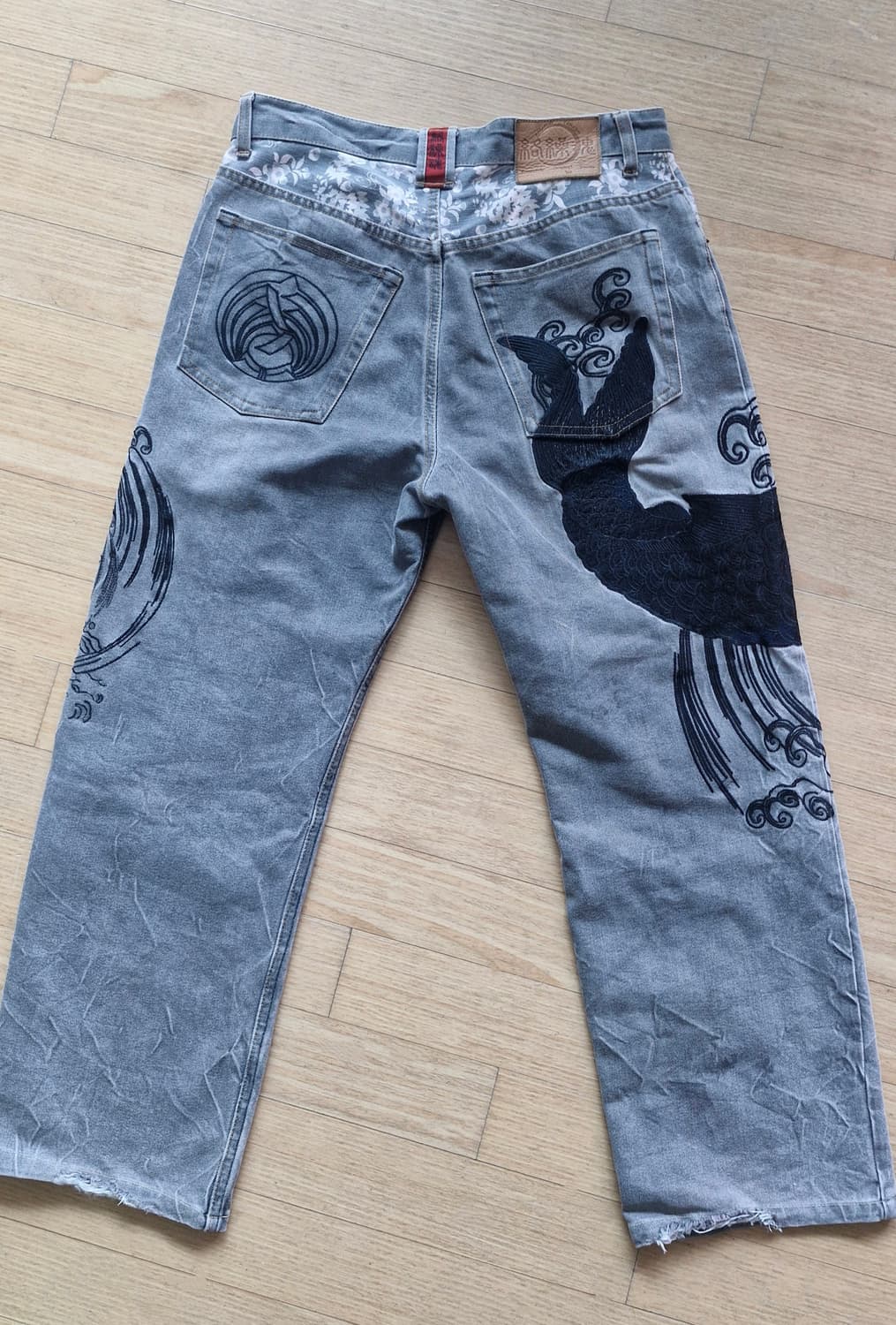 카라쿠리 타마시 잉어 자수 타투 오리엔탈 데님팬츠 상품이미지2