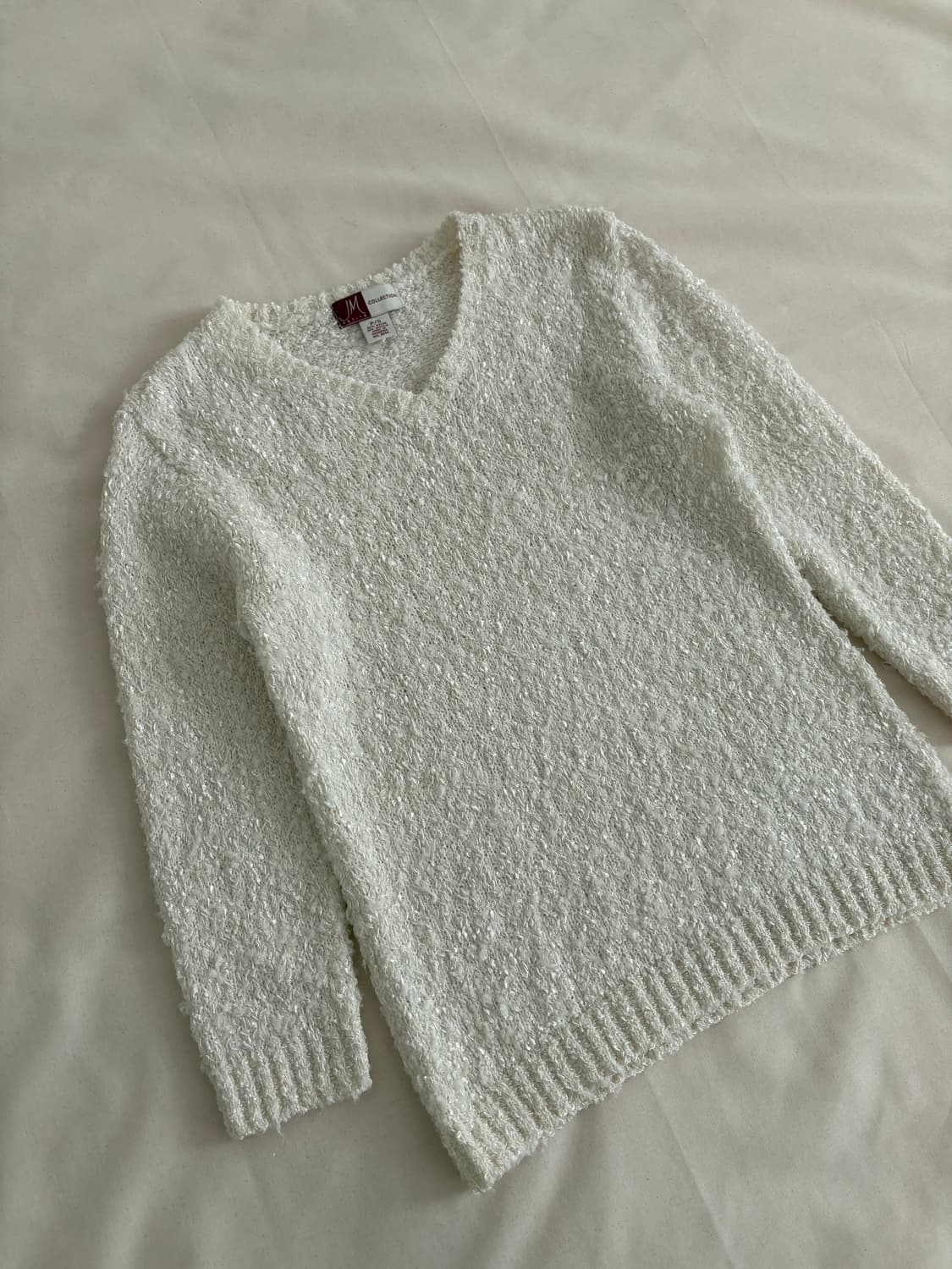vintage ivory boucle v-neck sweater  상품이미지2