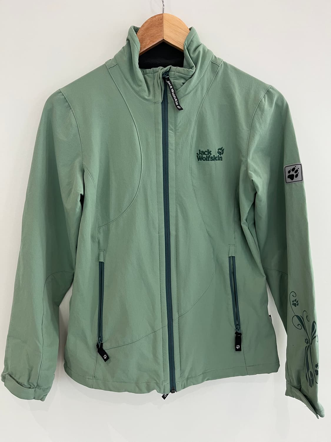 잭울프스킨 자켓 상품이미지1