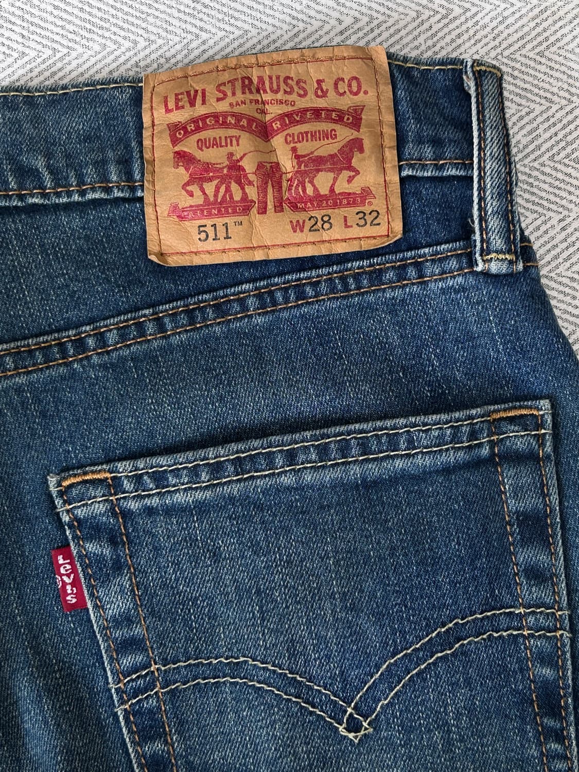 Levis 리바이스 511 중청 슬림 워싱 데님팬츠 28 상품이미지6