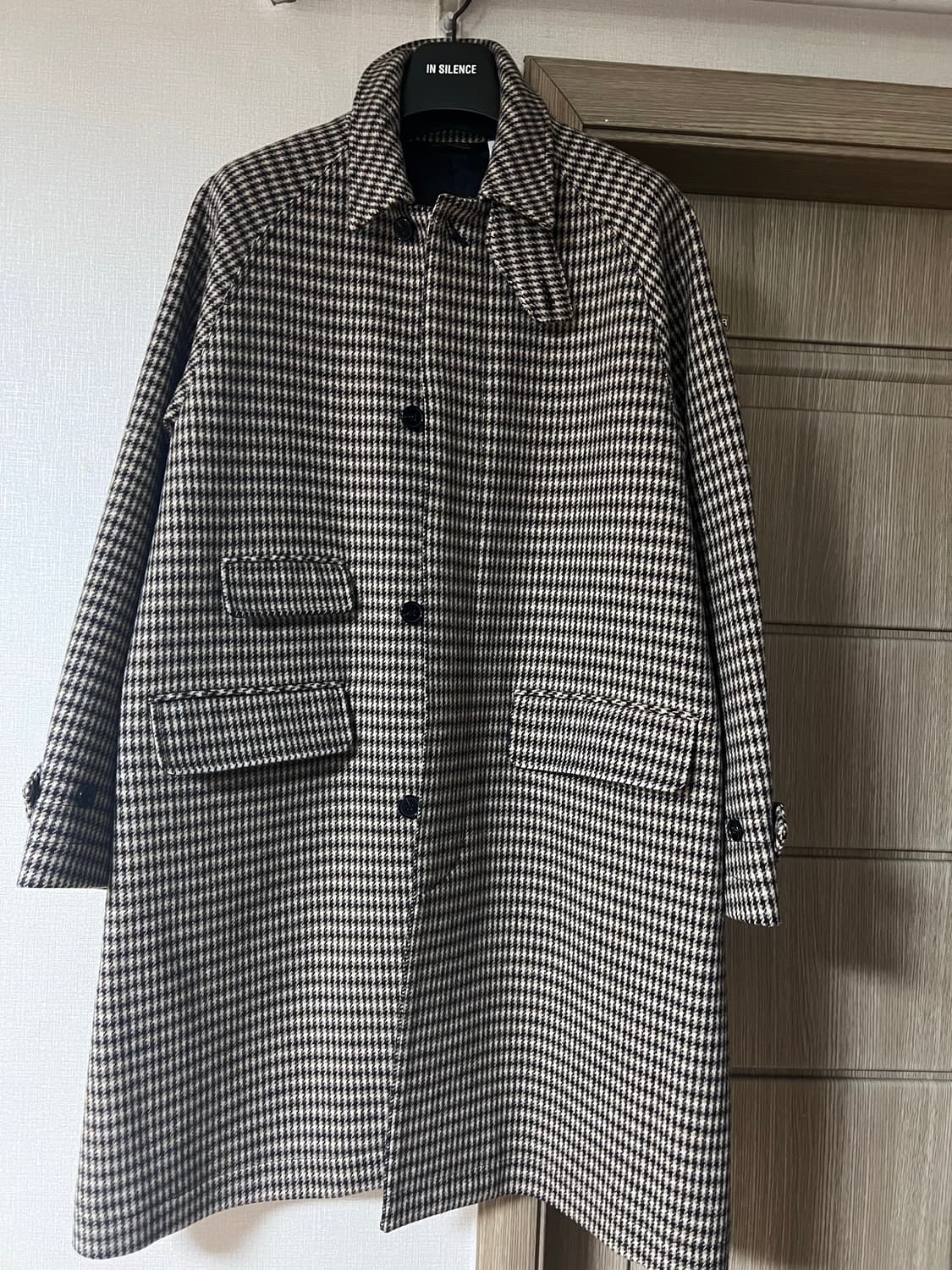 유니폼브릿지 건클럽체크 발마칸 코트 L 상품이미지1