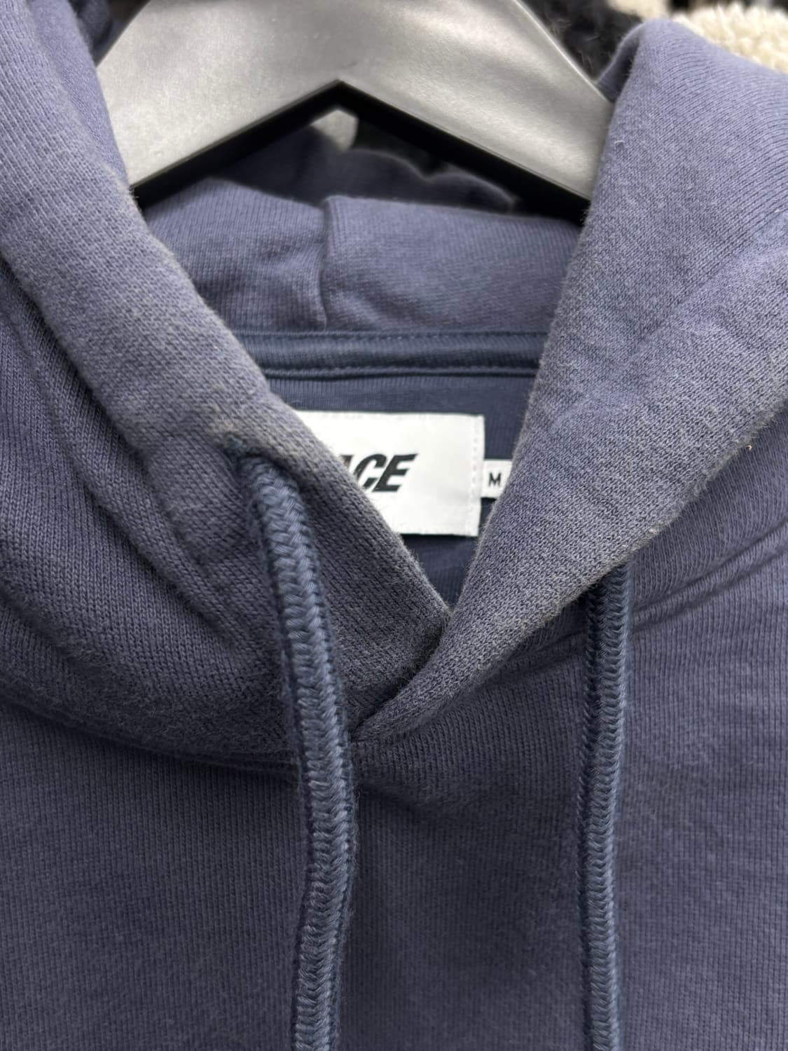 팔라스 이즌 잇 네이비 후드티 상품이미지6