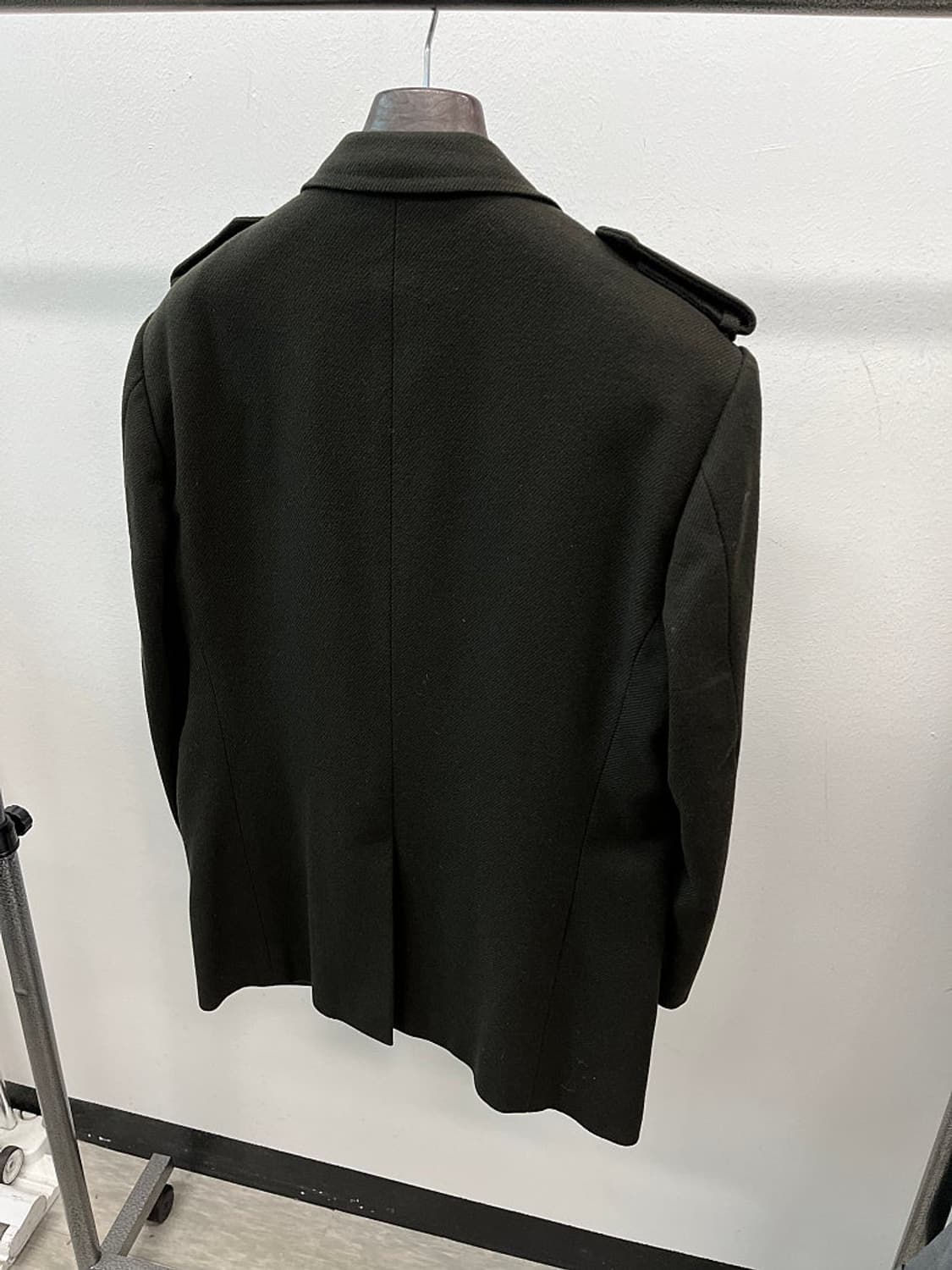 105) 루이비통 밀리터리 견장 울자켓  상품이미지5