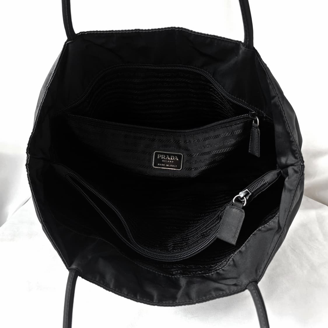 [정품 PRADA] 프라다 포코노 나일론 쇼퍼백 숄더백 라지 상품이미지9