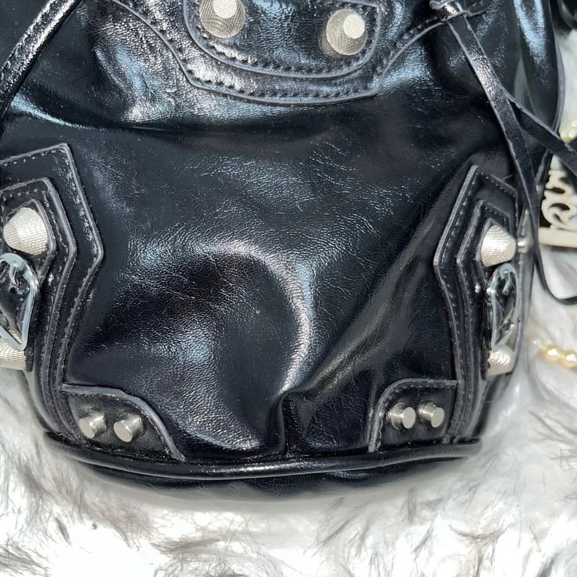 빈티지 스터드 크로스백 상품이미지3