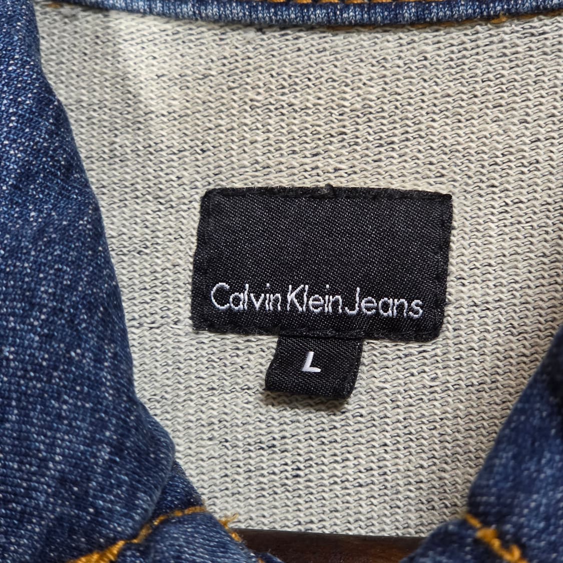 캘빈 클라인 백 프린팅 데님 자켓 상품이미지8