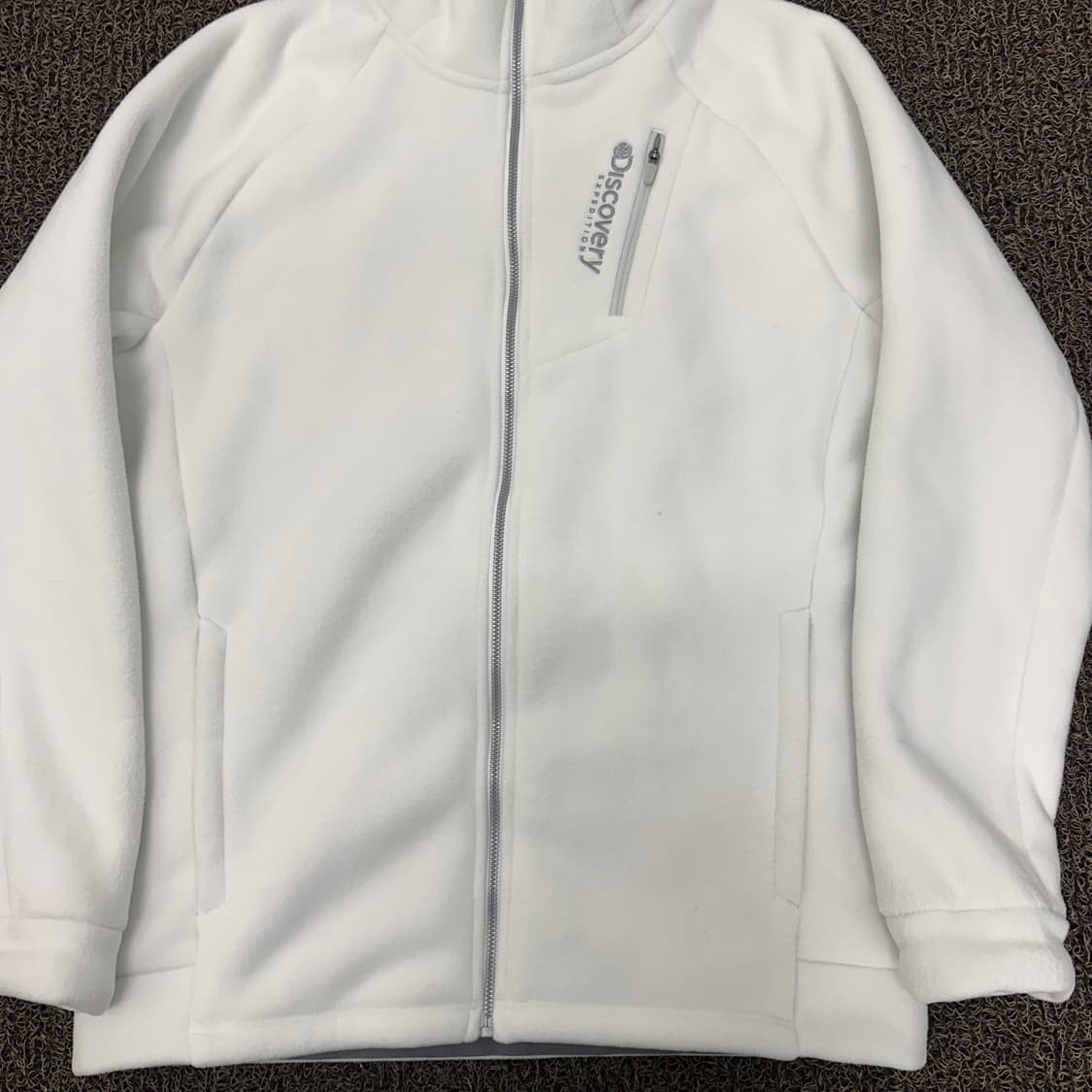 디스커버리 후리스 후드 집업 화이트 상품이미지3